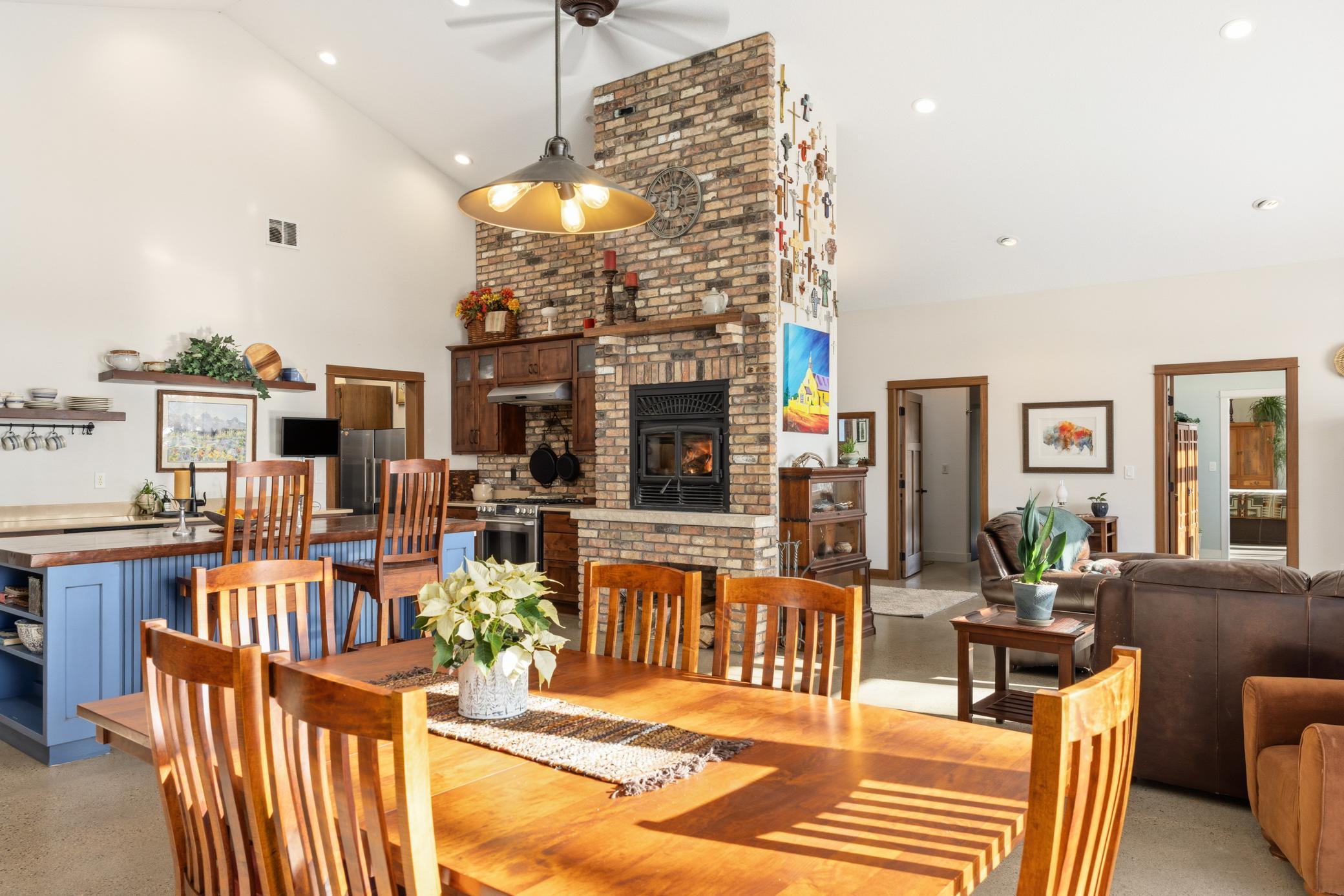 22705 Deep Woods Lane Property Photo 10