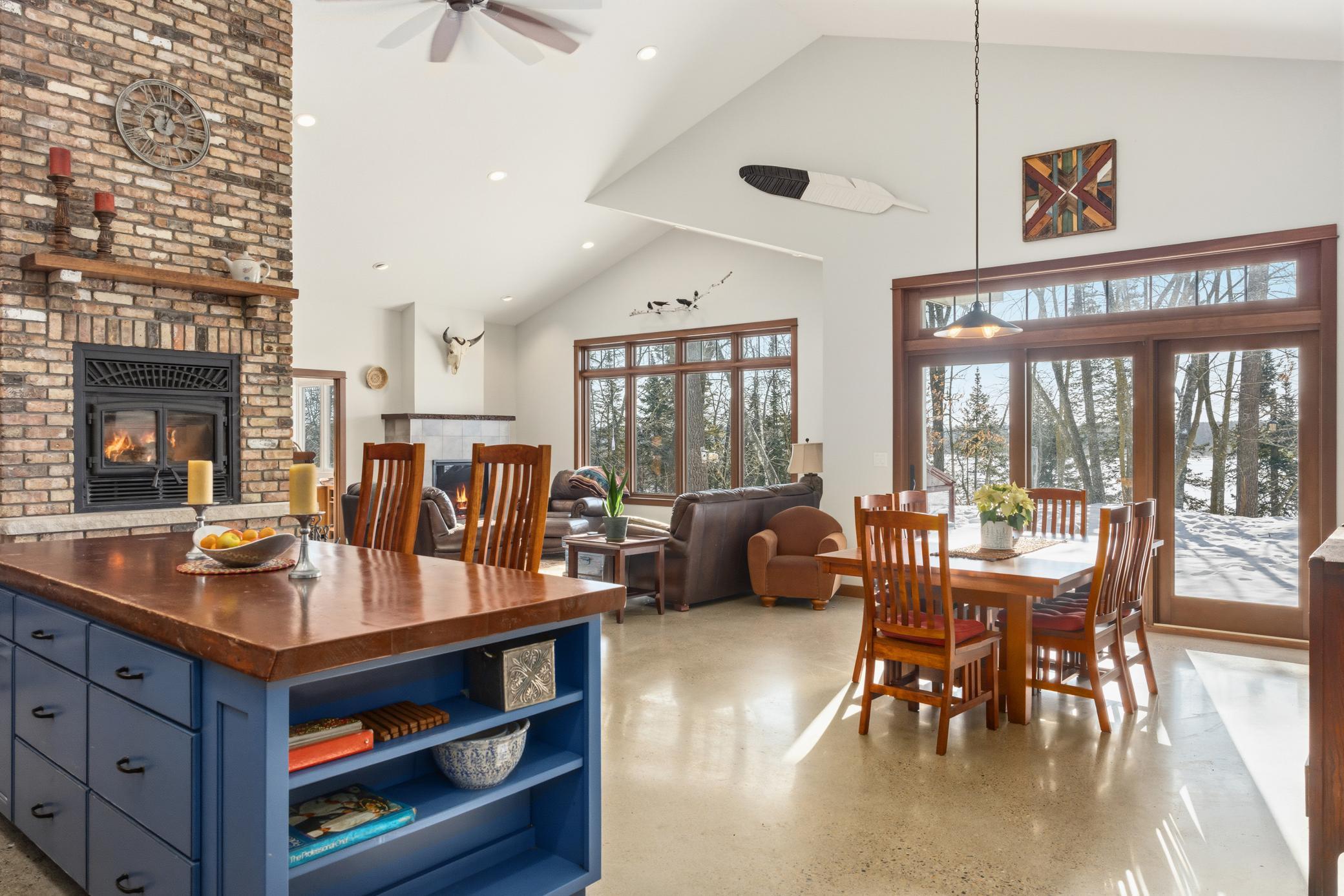 22705 Deep Woods Lane Property Photo 12