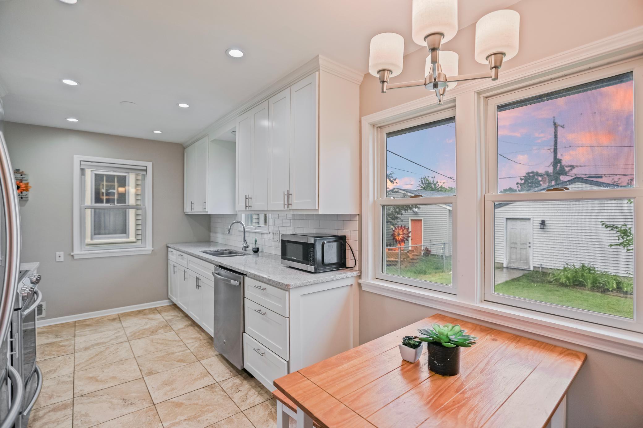 1273 Juno Avenue Property Photo 1