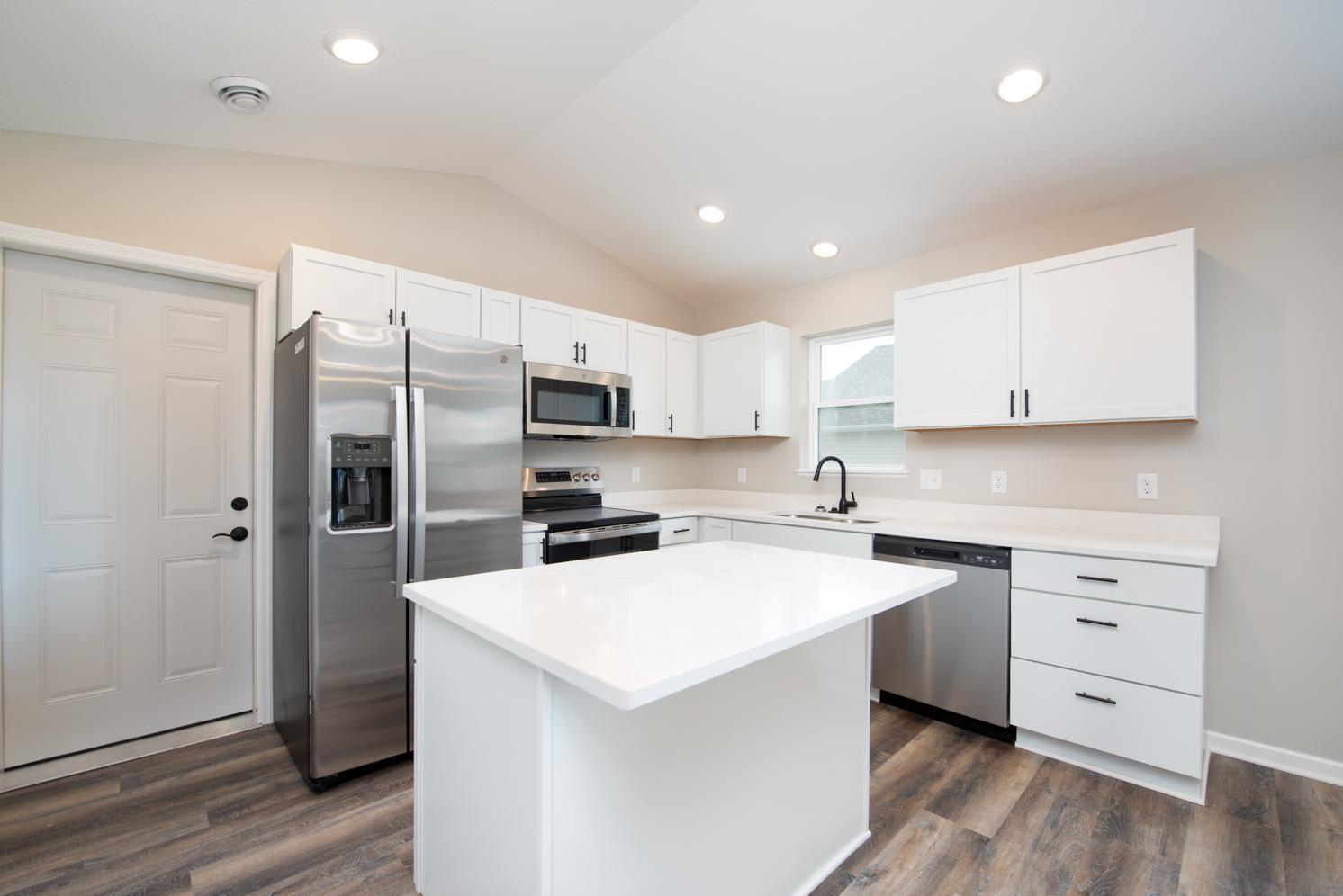 3111 Scotch Lane Property Photo 4