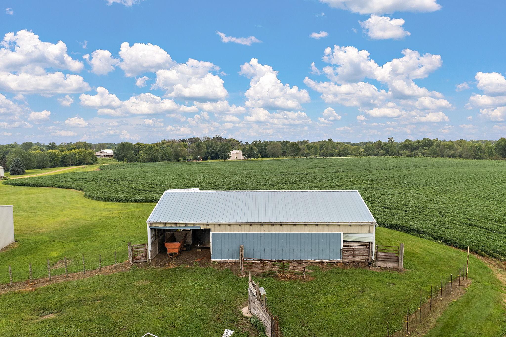 2240 Becker Trail Property Photo 6