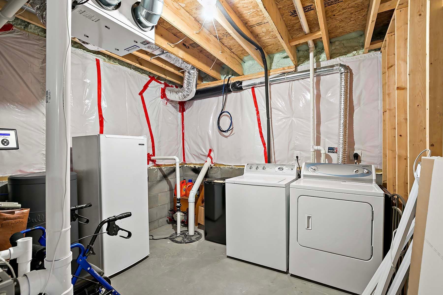 1024 Talon Avenue Property Photo 16