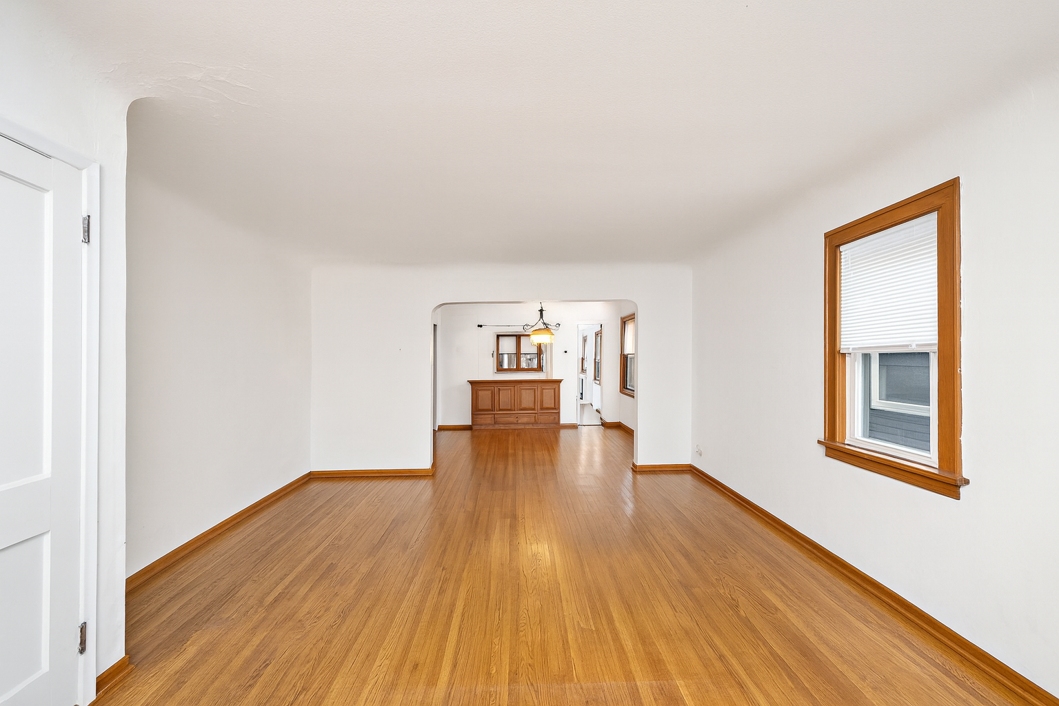 4549 Wentworth Avenue Property Photo 10