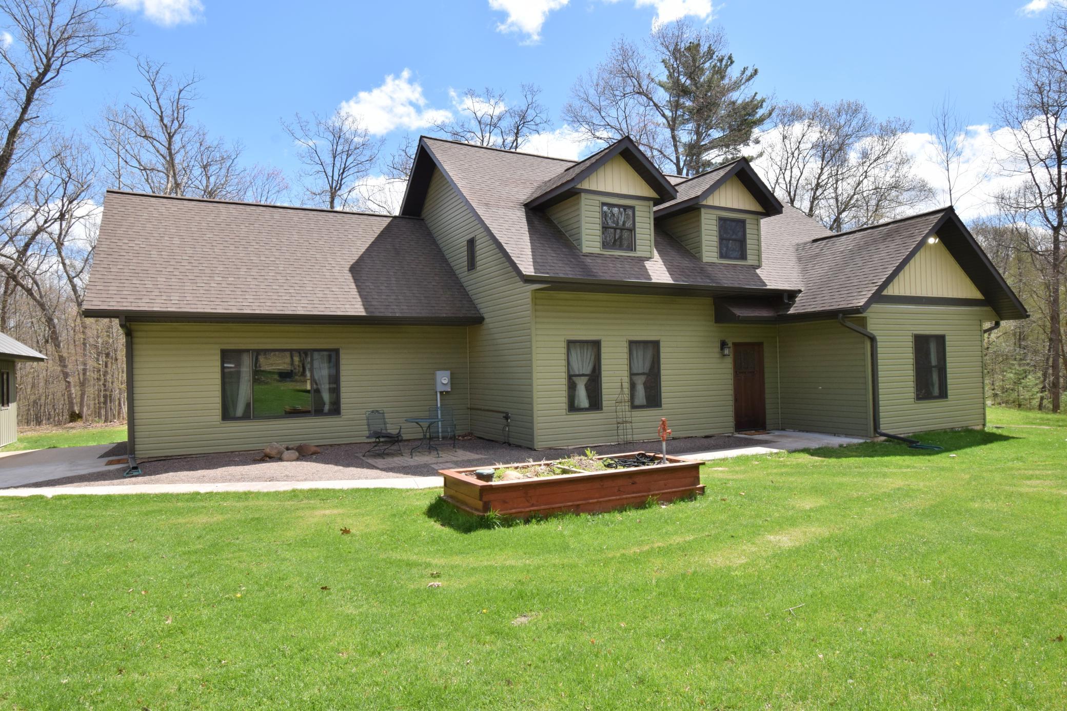 8166 Waldora Road Property Photo 3