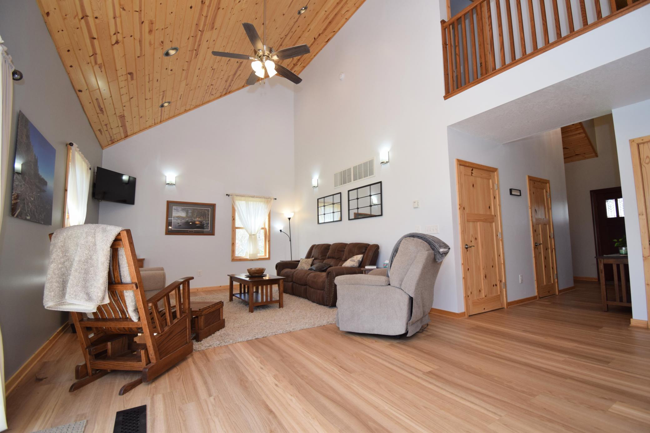 8166 Waldora Road Property Photo 14