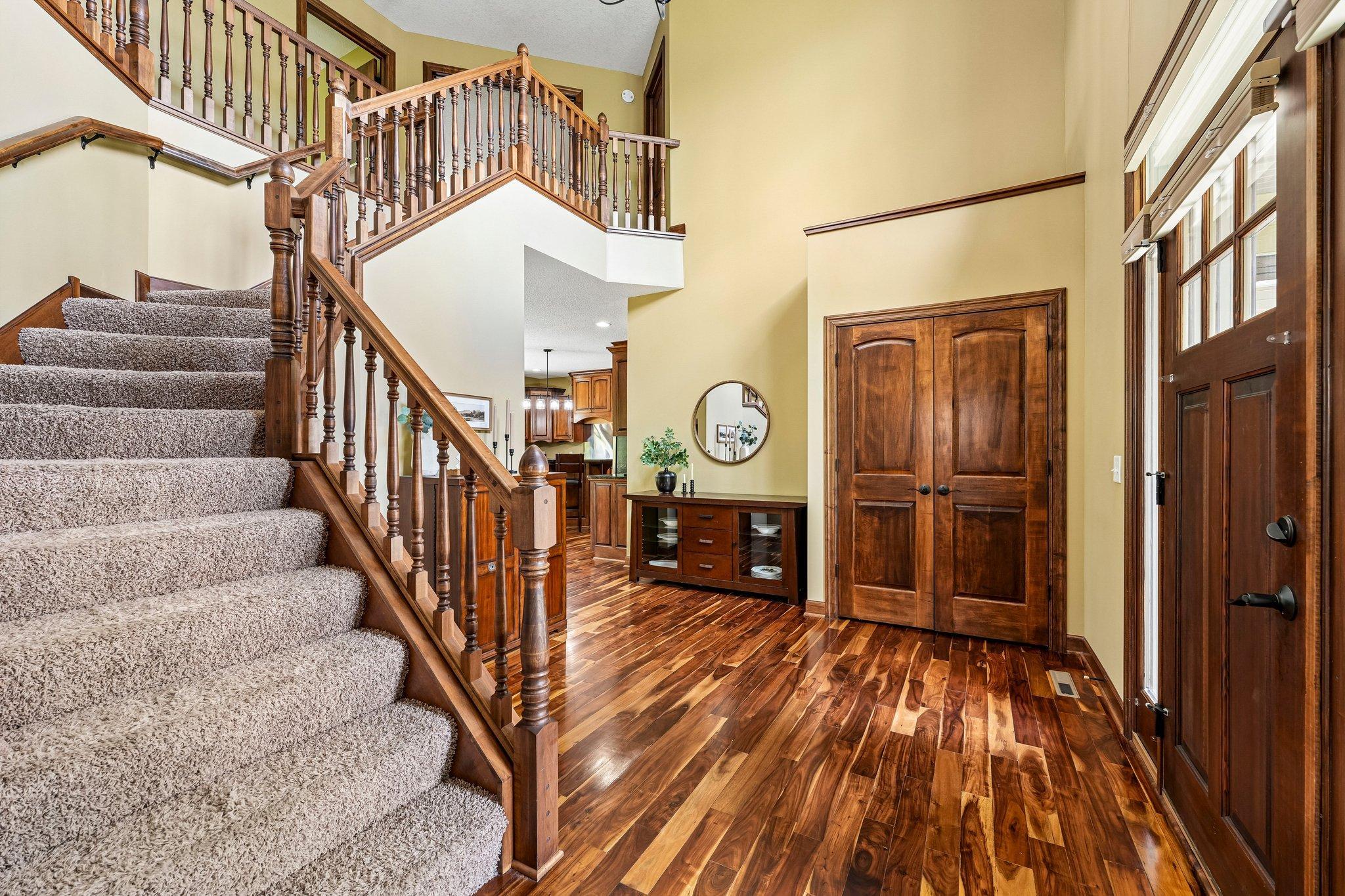 18658 Ponderosa Court Property Photo 4