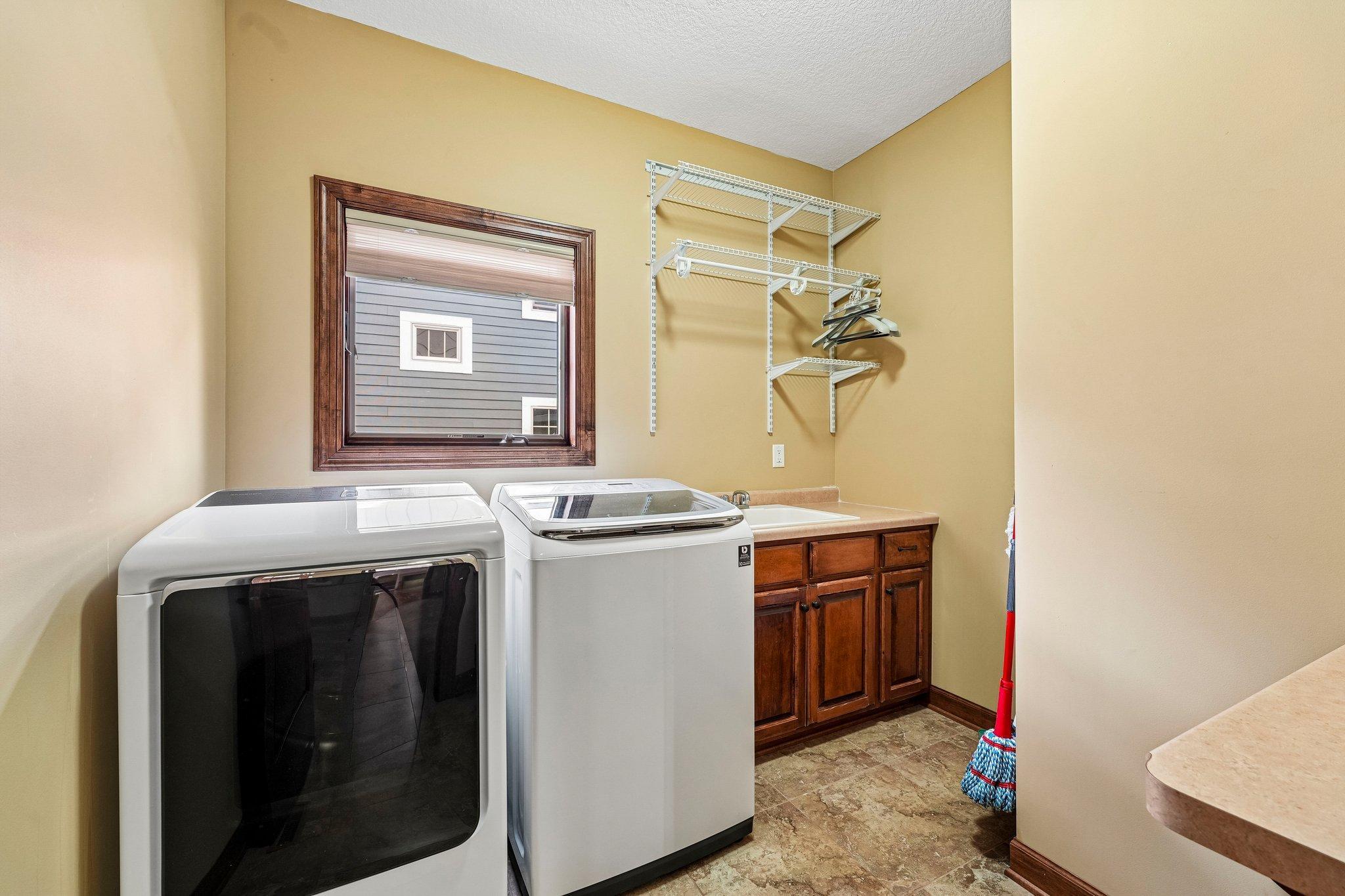 18658 Ponderosa Court Property Photo 21