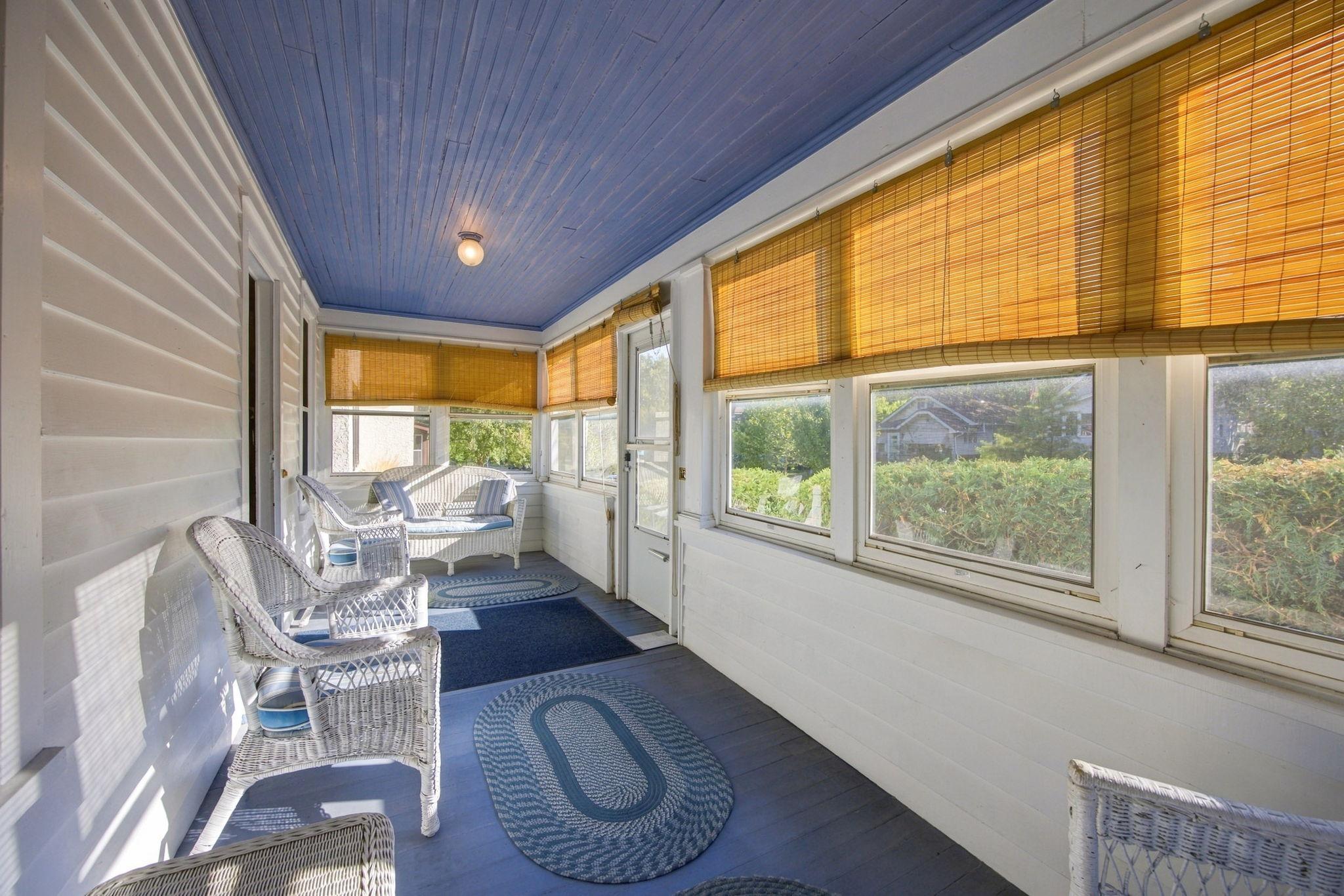 3641 Morgan Avenue N Property Photo 3