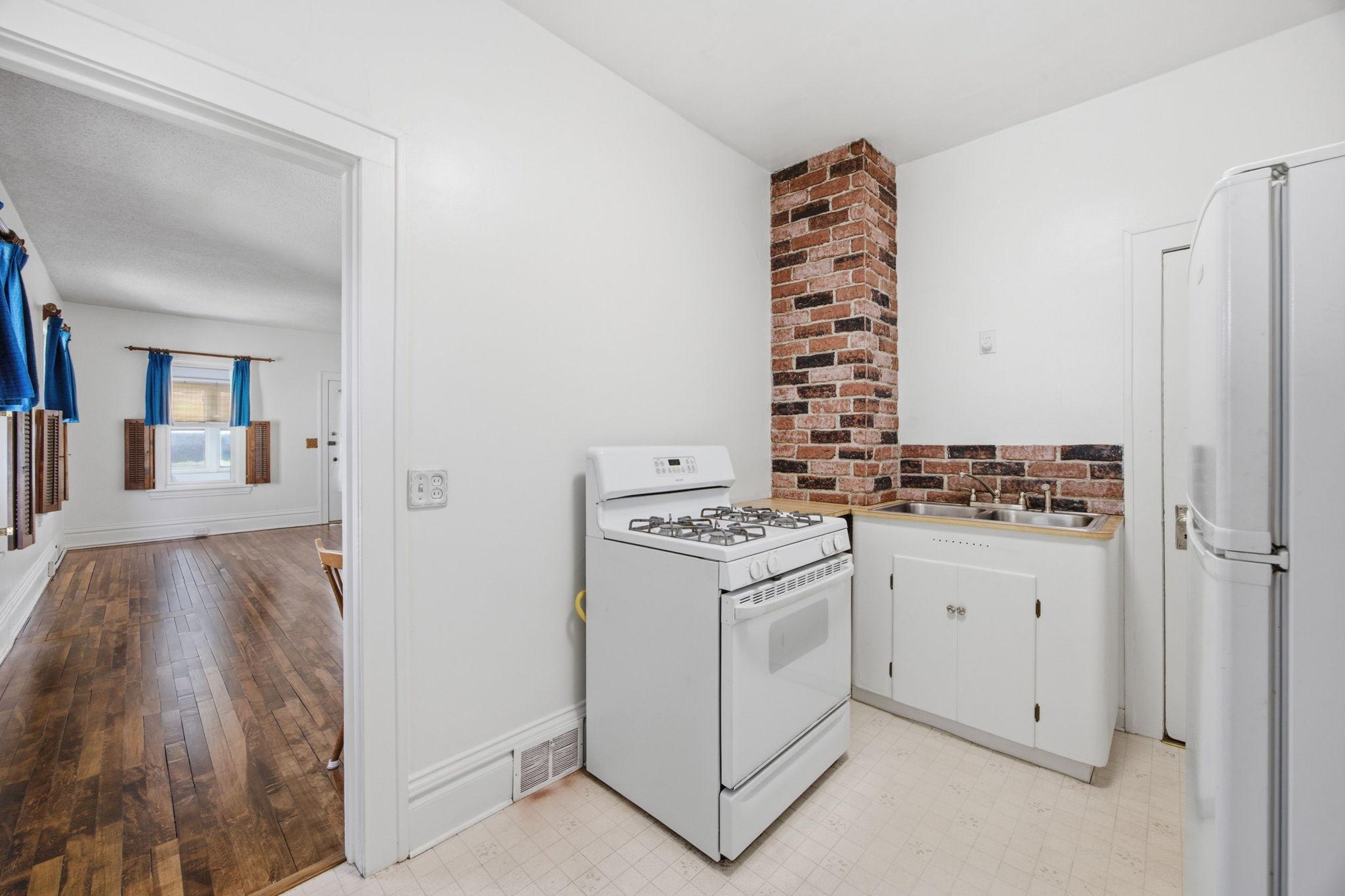 3641 Morgan Avenue N Property Photo 6