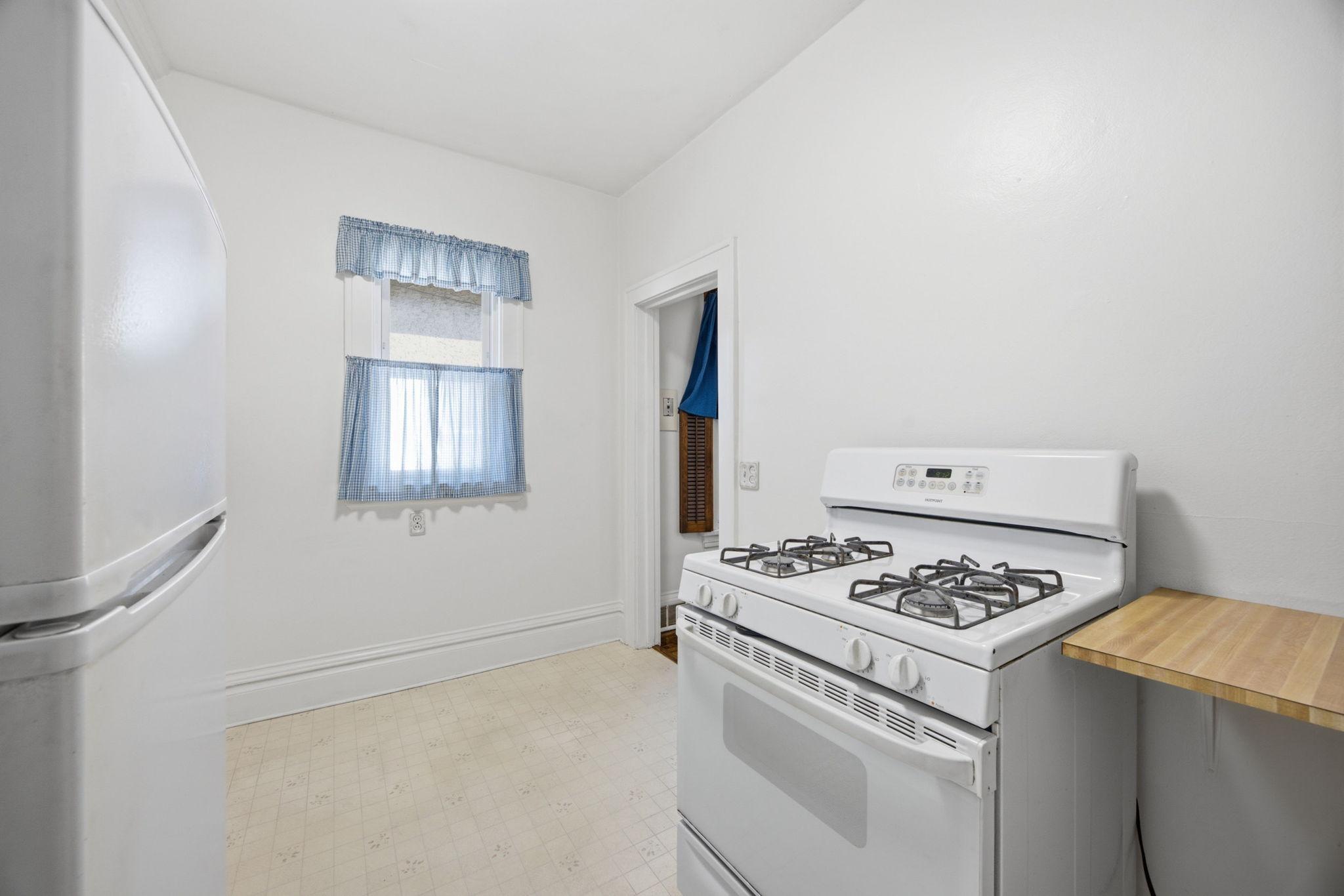 3641 Morgan Avenue N Property Photo 8