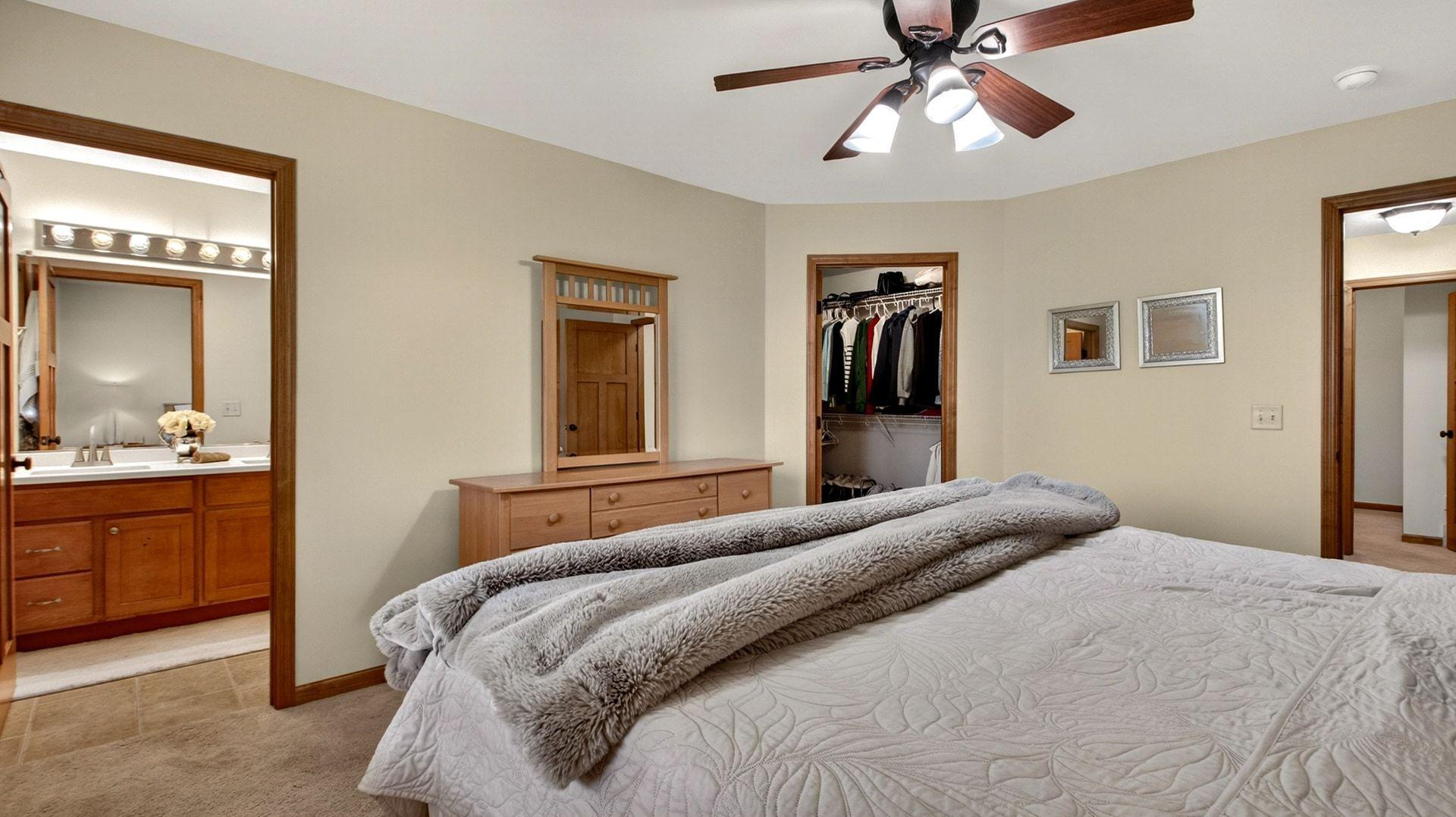 4409 Echo Valley Drive Property Photo 13