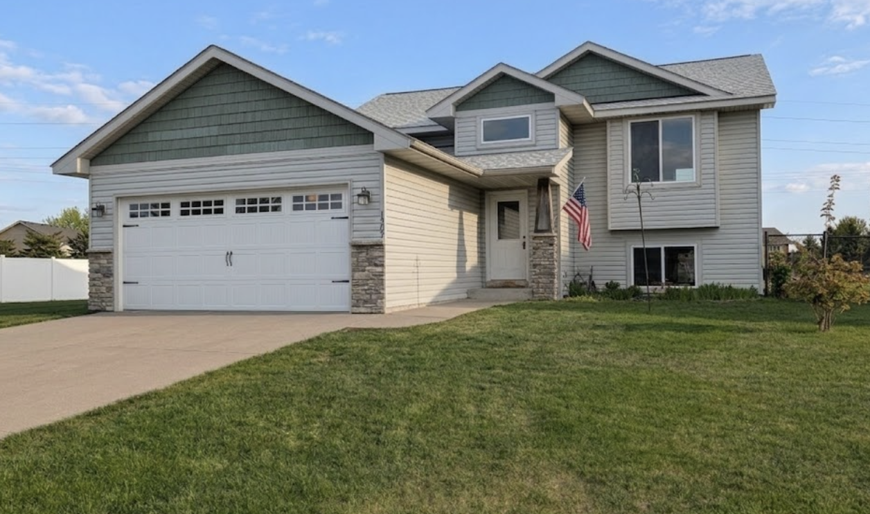 1307 Osprey Court Property Photo 1