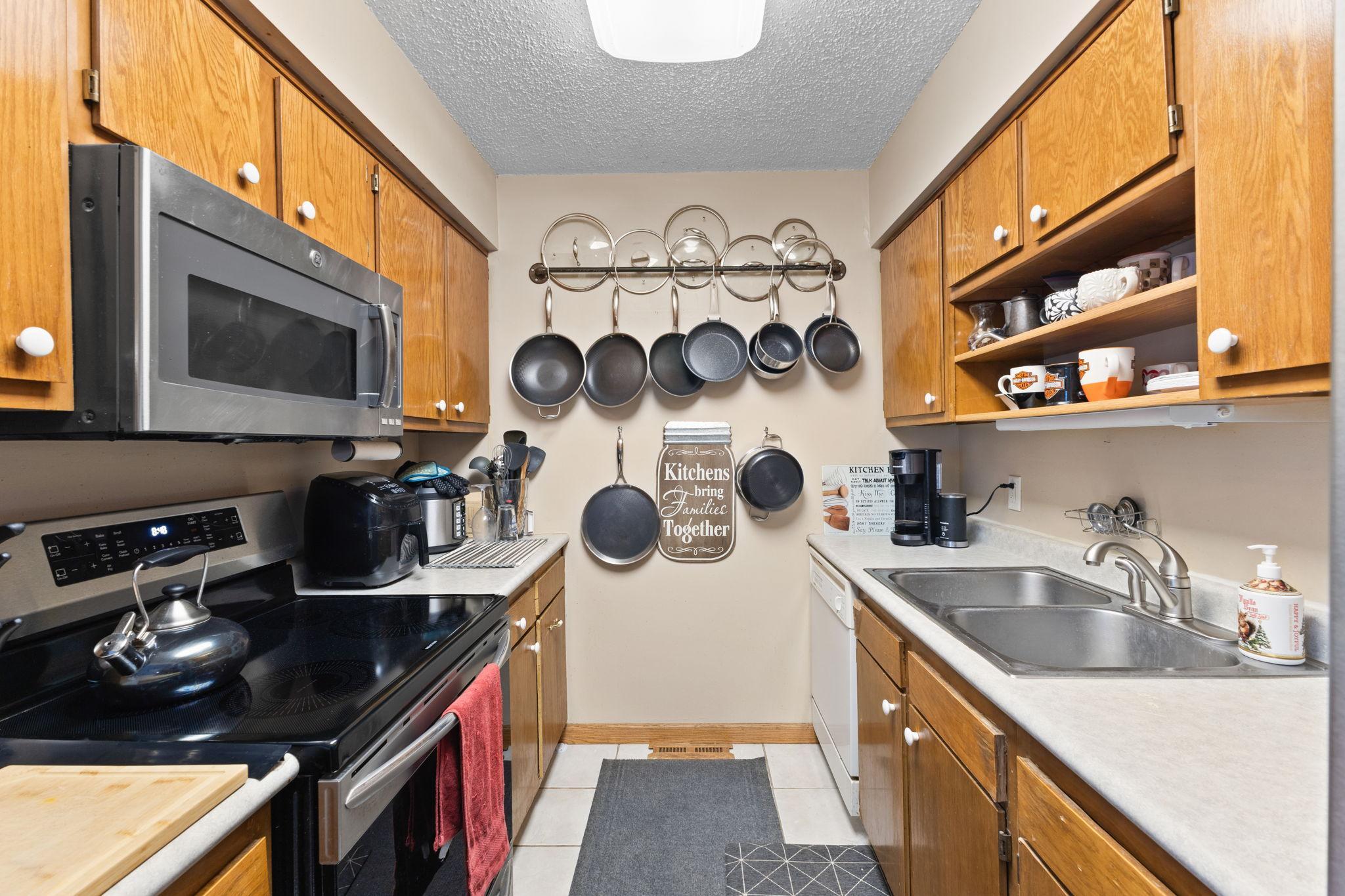 5408 Egan Drive Property Photo 11