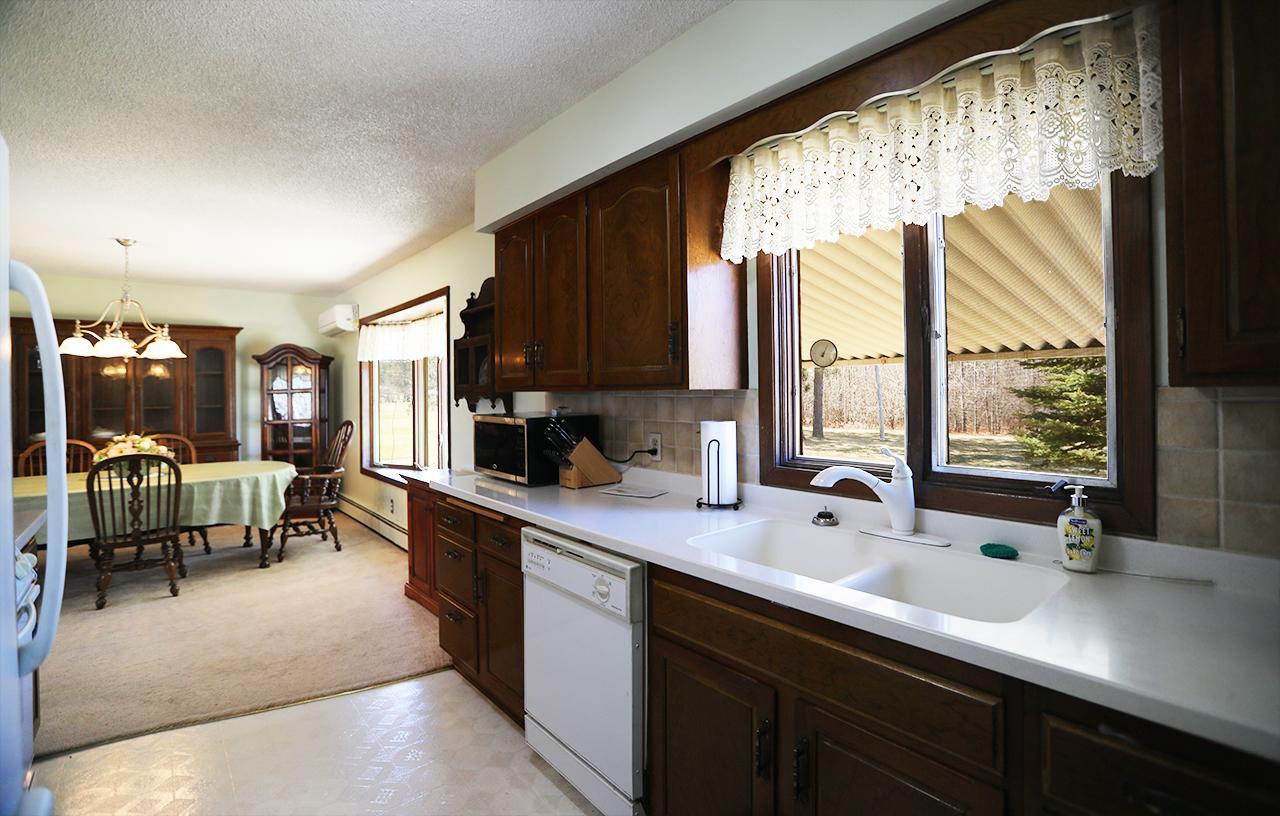4331 Golf Course Road Property Photo 5