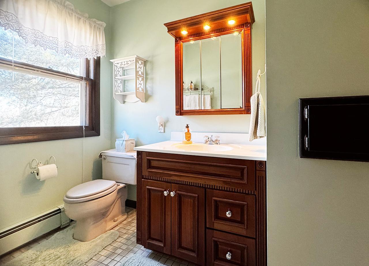 4331 Golf Course Road Property Photo 10