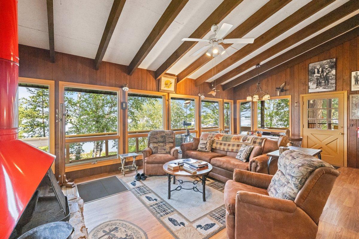 Xxxx Rowell Point Property Photo 8