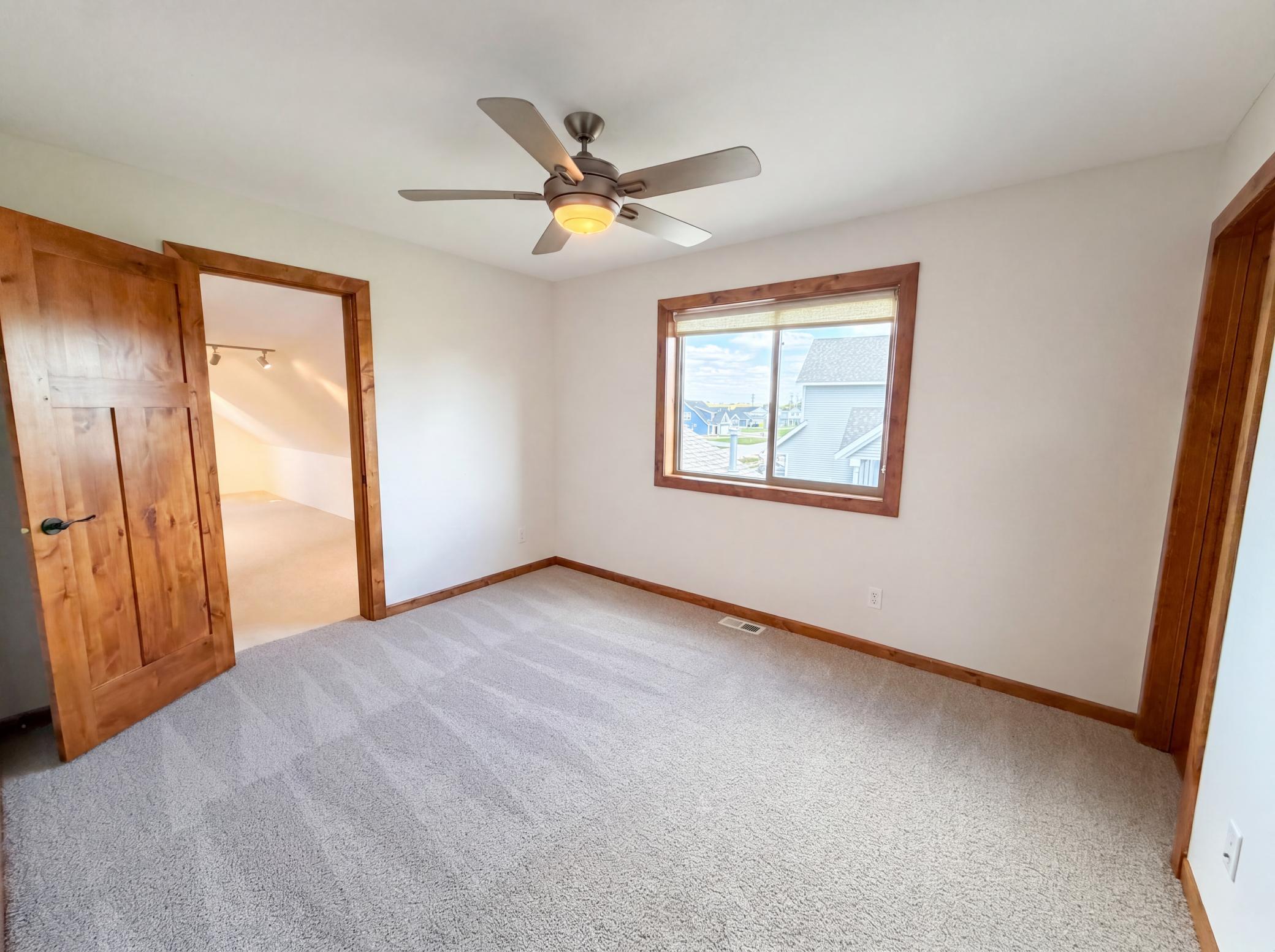 3072 Nottingham Road S Property Photo 16