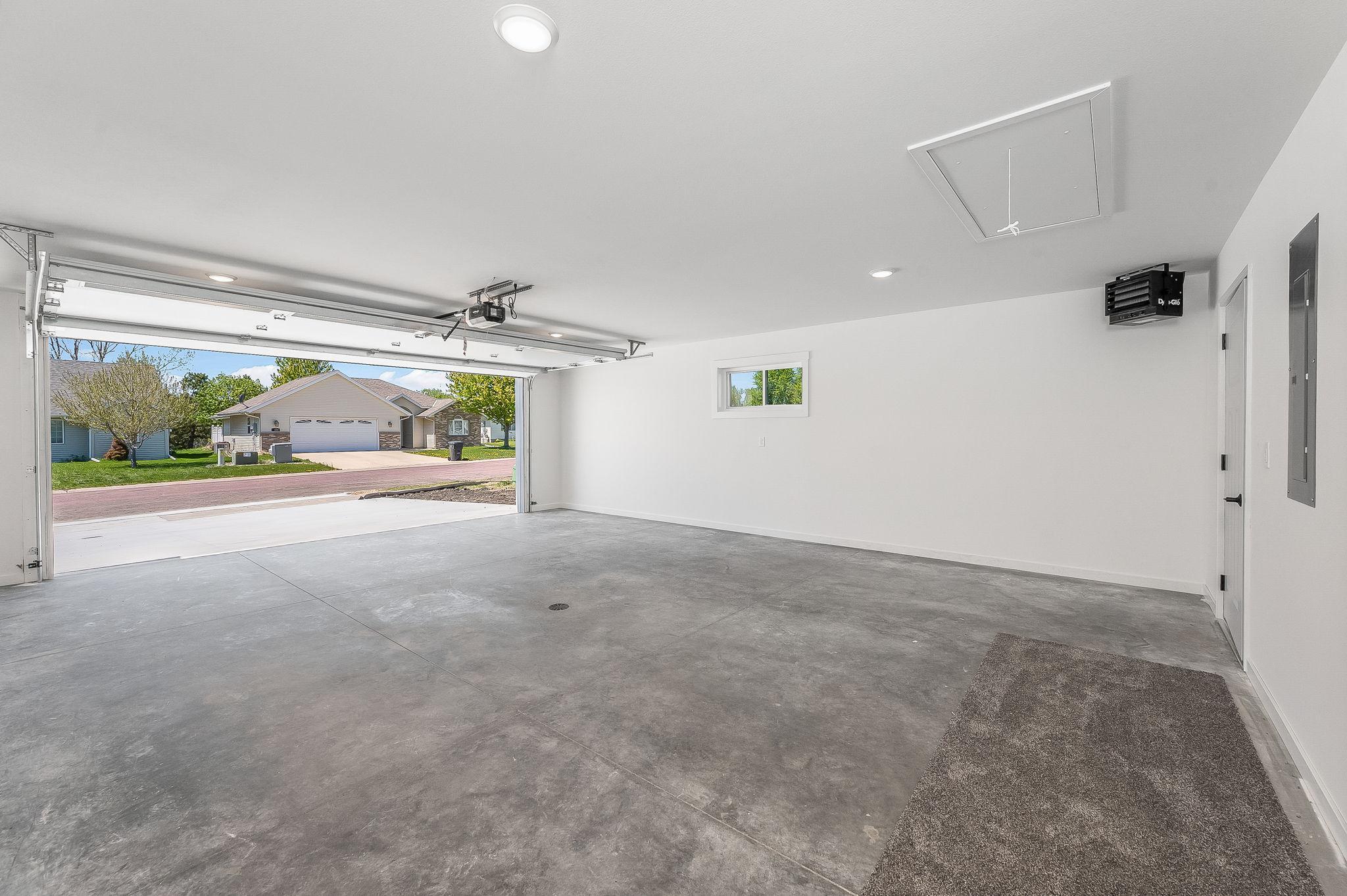 121 Copper Village Circle Property Photo 10