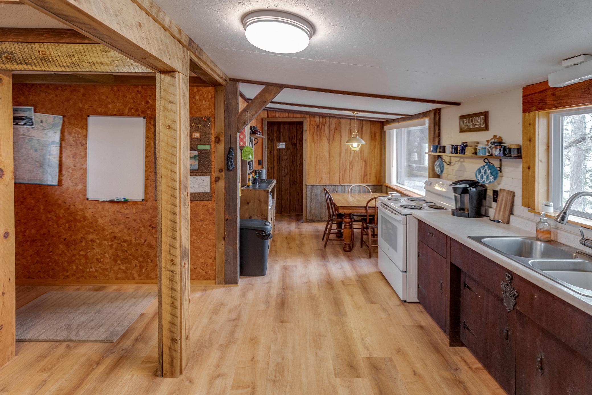 51100 Wolf Ridge Drive Property Photo 8