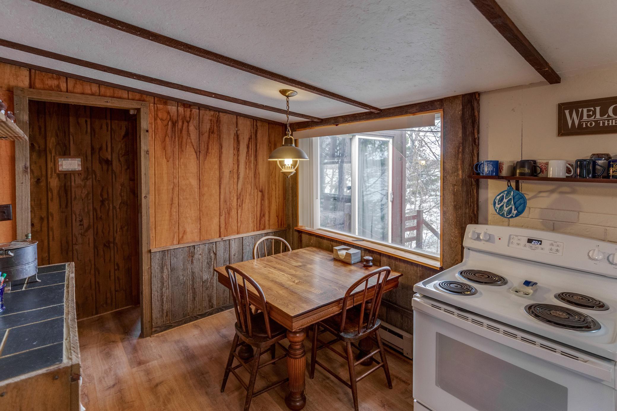 51100 Wolf Ridge Drive Property Photo 10