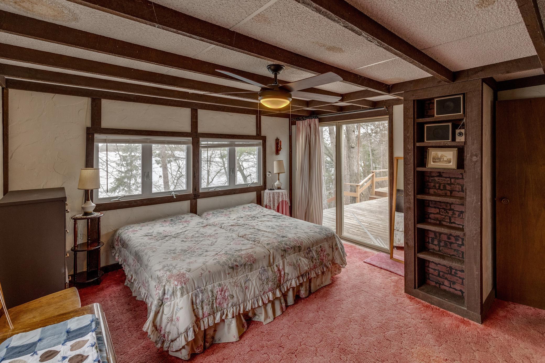 51100 Wolf Ridge Drive Property Photo 11
