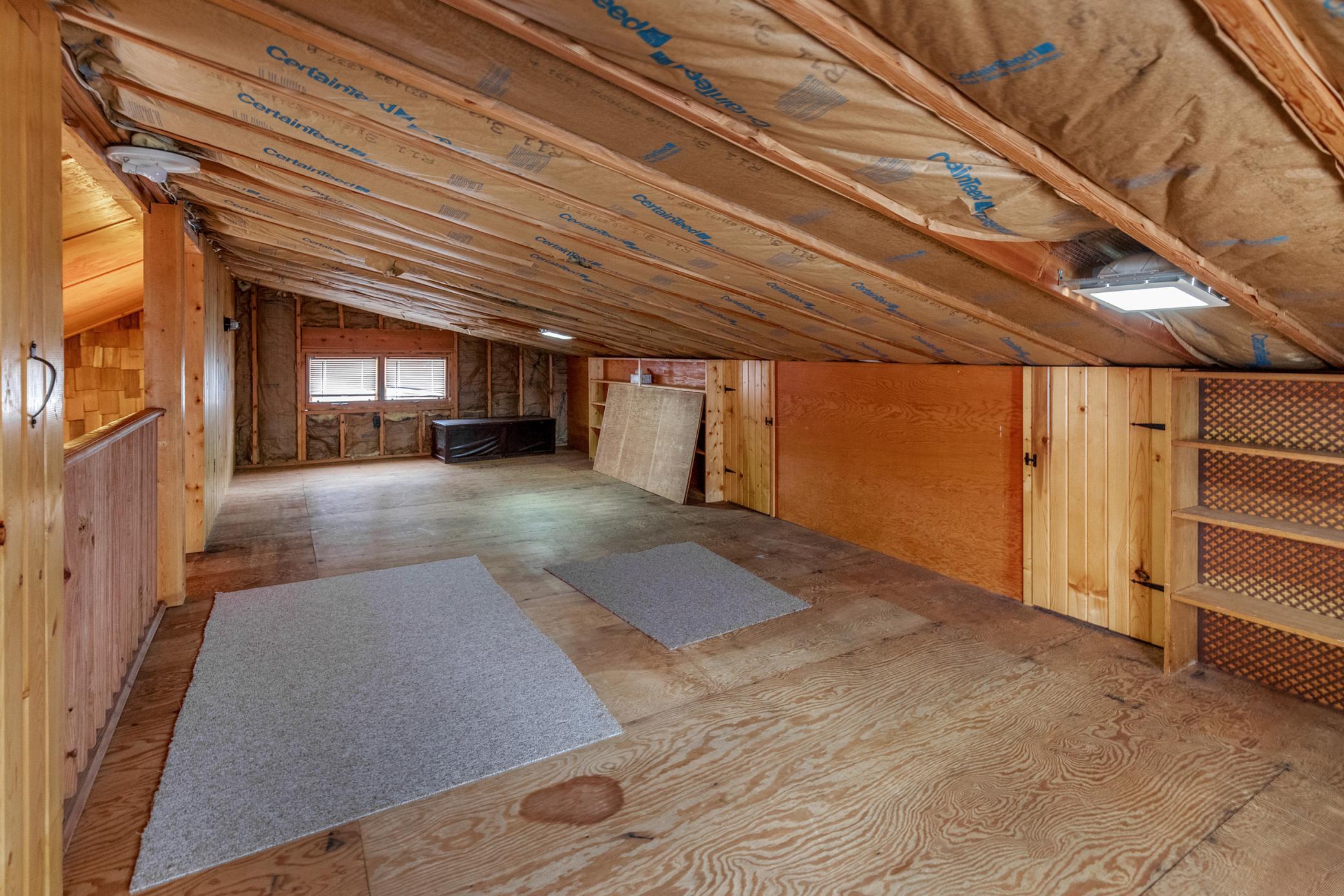 51100 Wolf Ridge Drive Property Photo 22