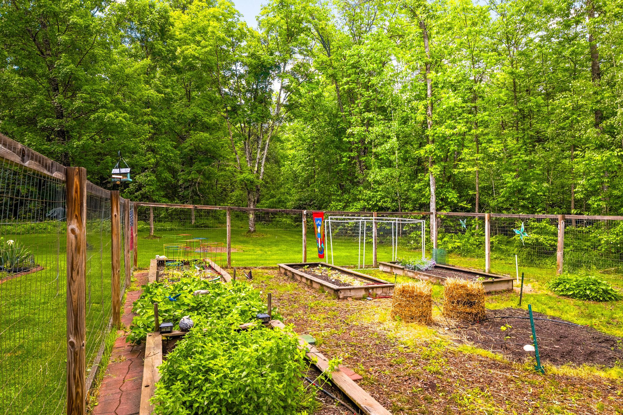 5760 Munger Shaw Road Property Photo 46