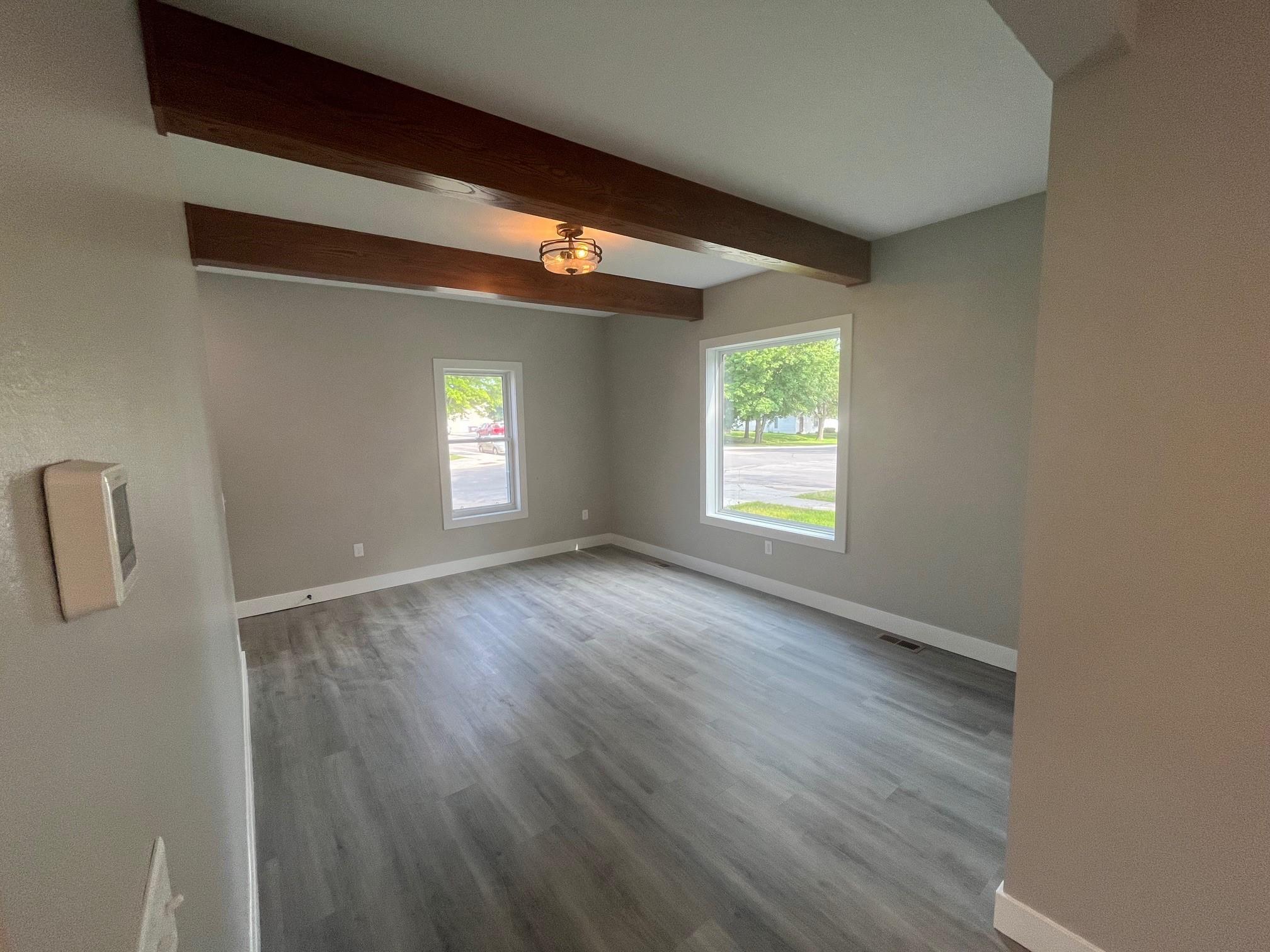 712 Pine Street Property Photo 5