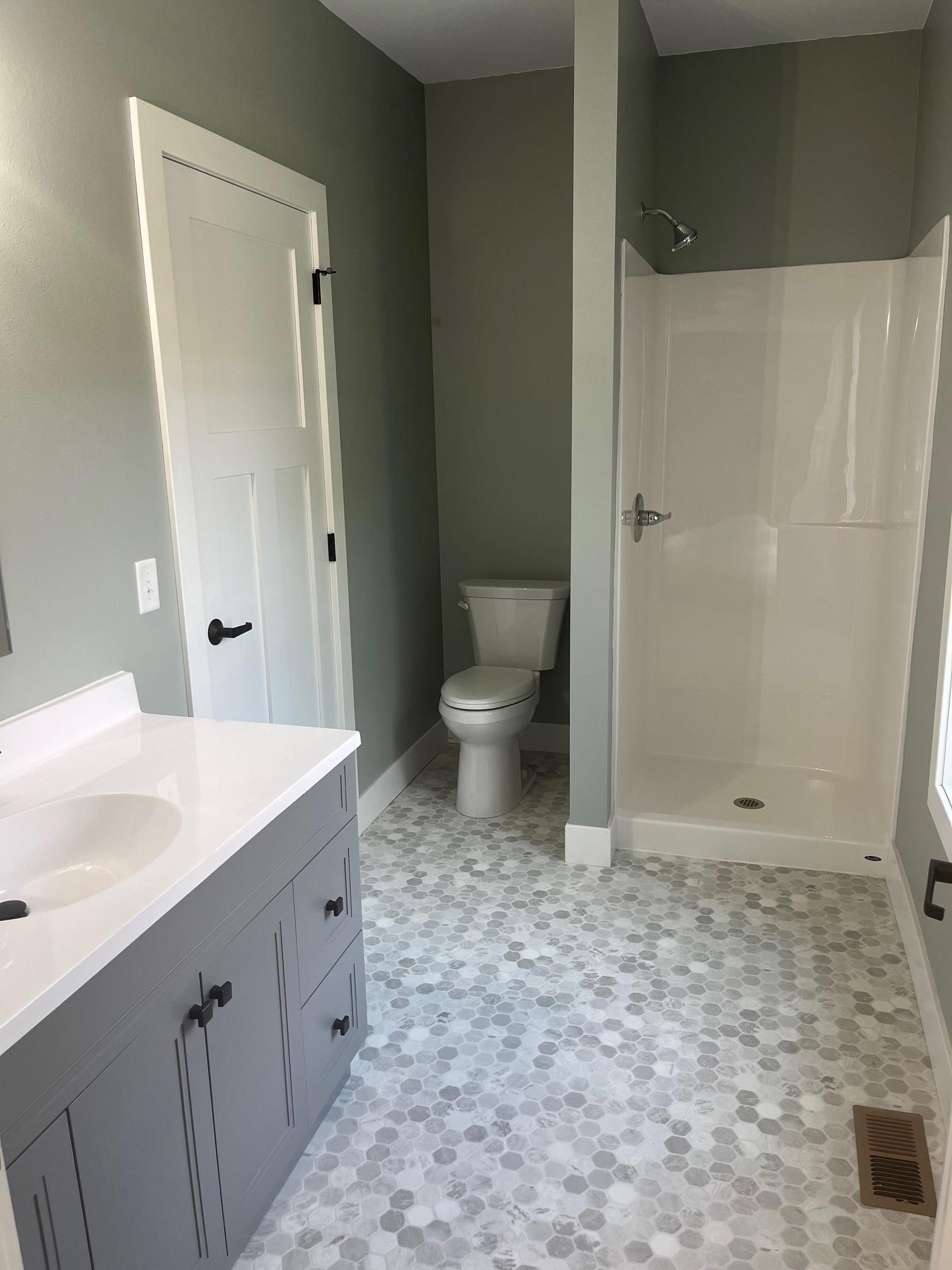 712 Pine Street Property Photo 7