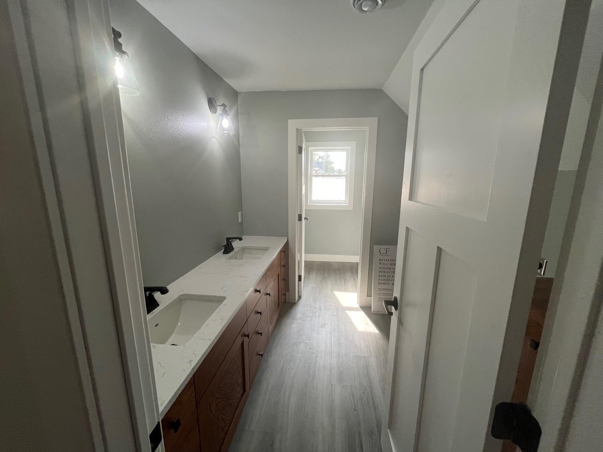 712 Pine Street Property Photo 14