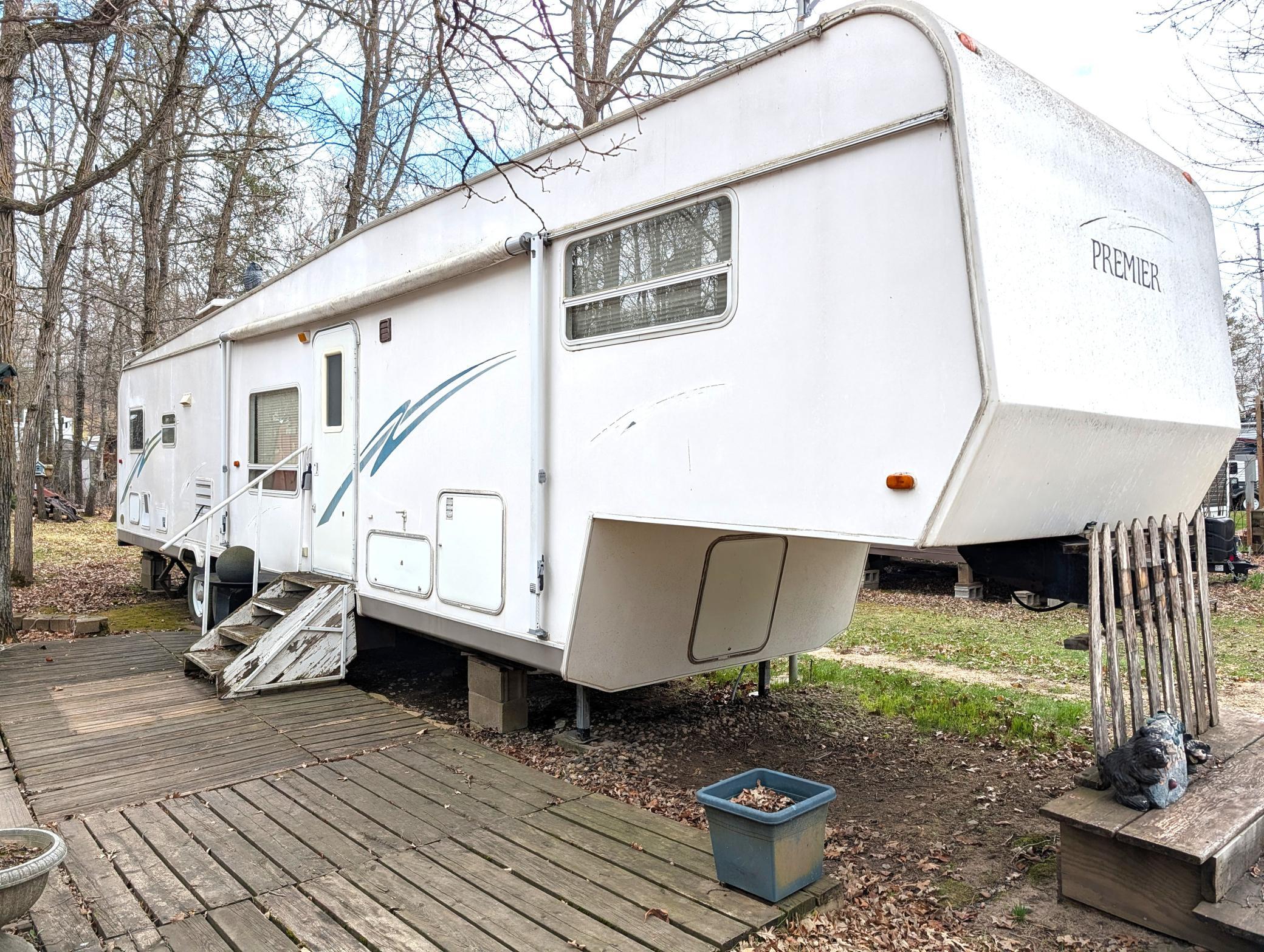 30444 Yellowleaf Trail Property Photo 2