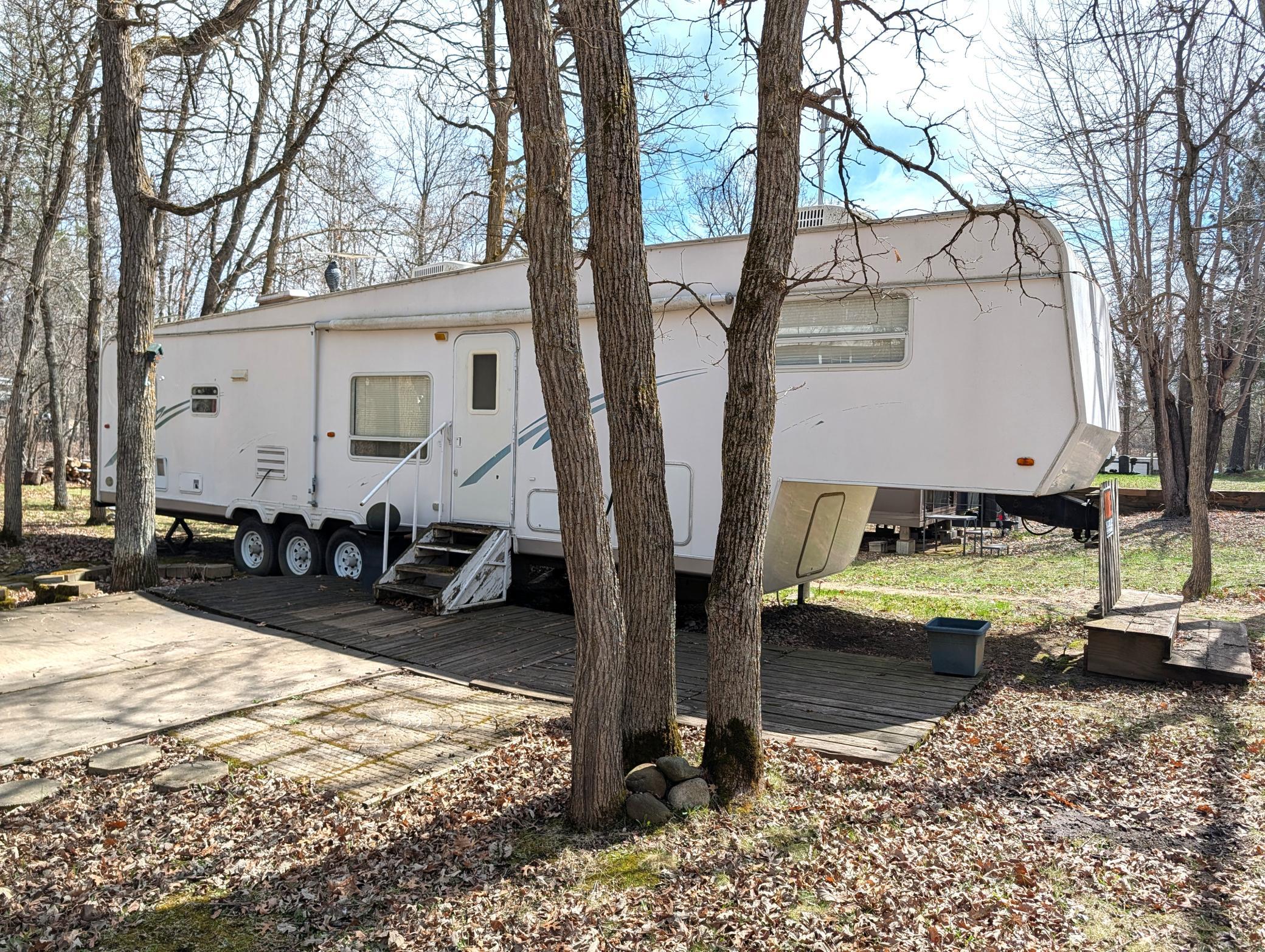 30444 Yellowleaf Trail Property Photo 6