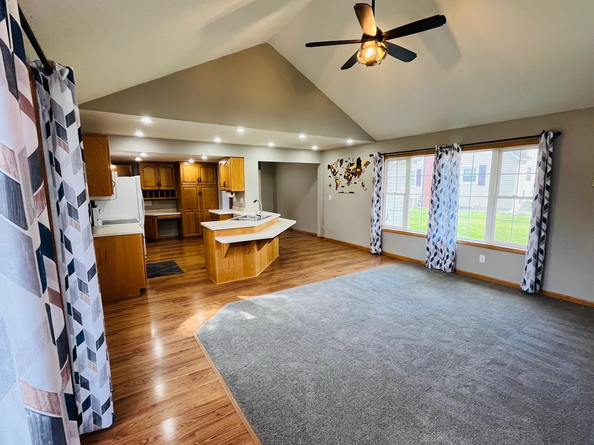 614 12th Street Property Photo 4