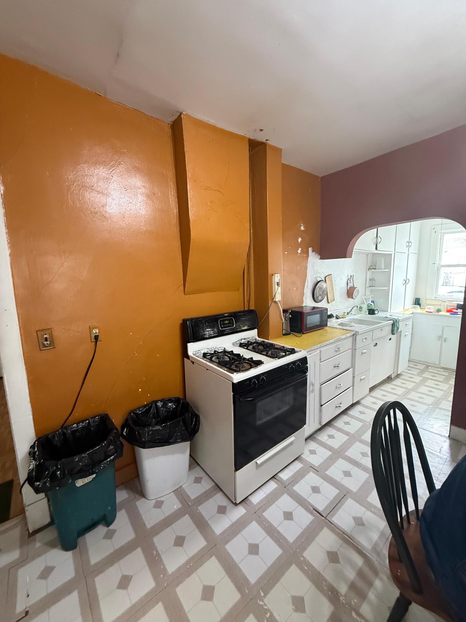 14 6th Avenue Nw Property Photo 3