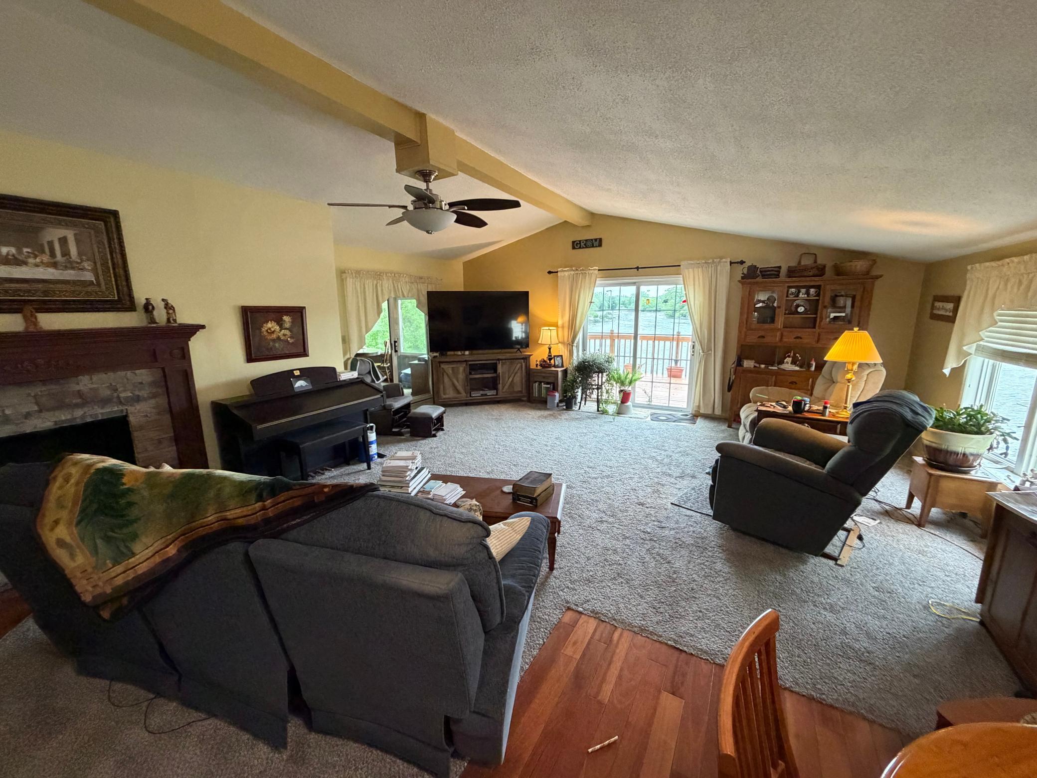 1821 Brookside Circle Property Photo 6