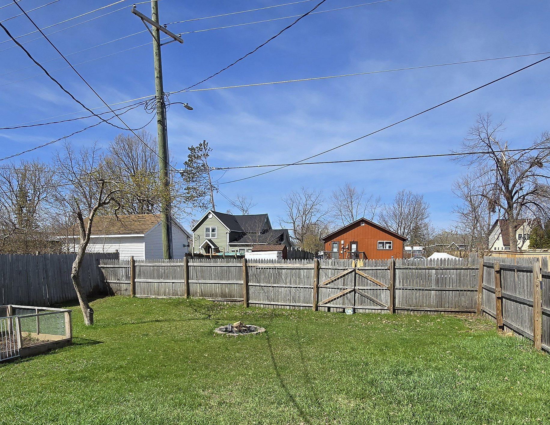 913 Mississippi Avenue Nw Property Photo 11