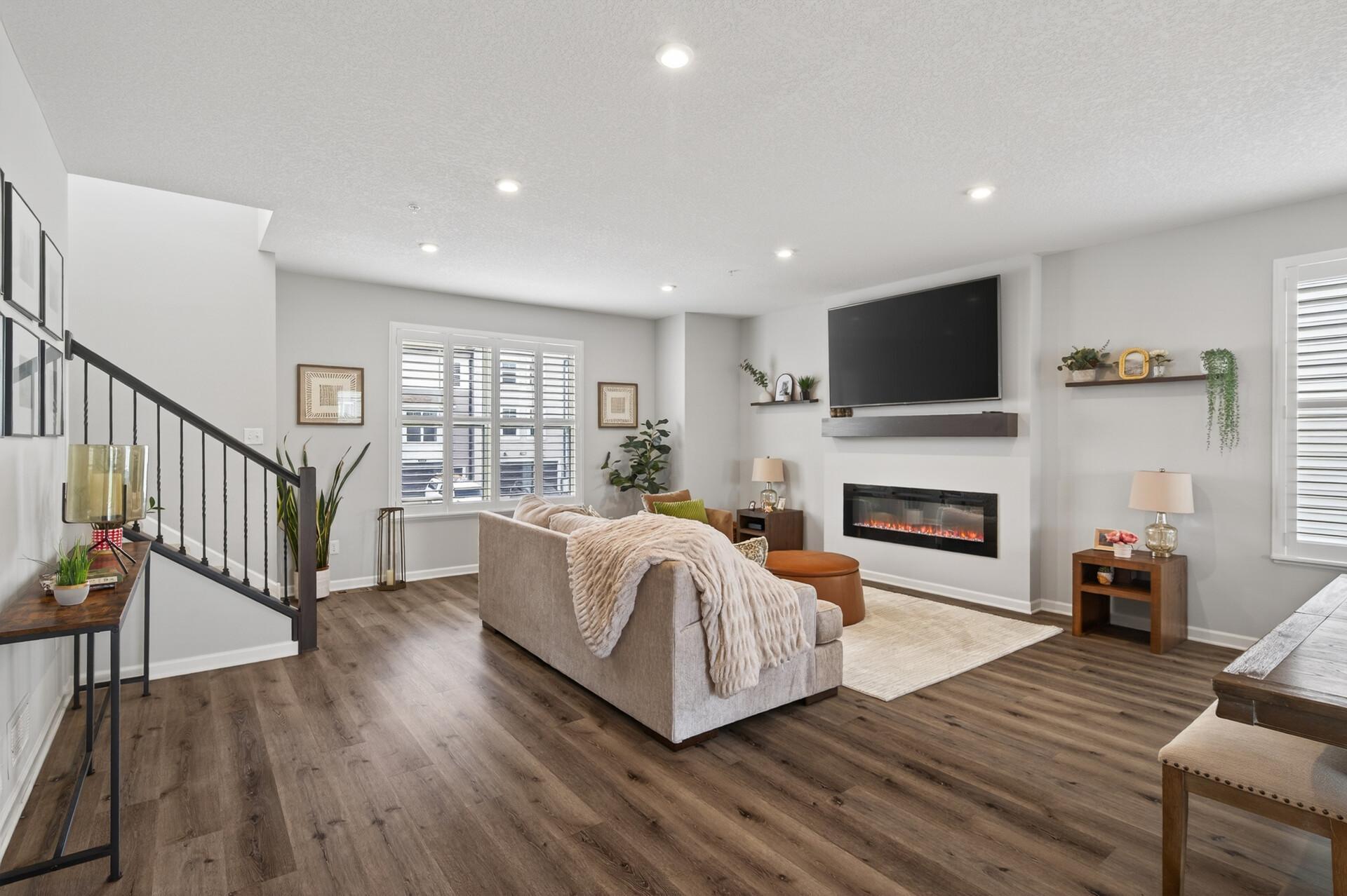 13524 Territorial Circle N Property Photo 9