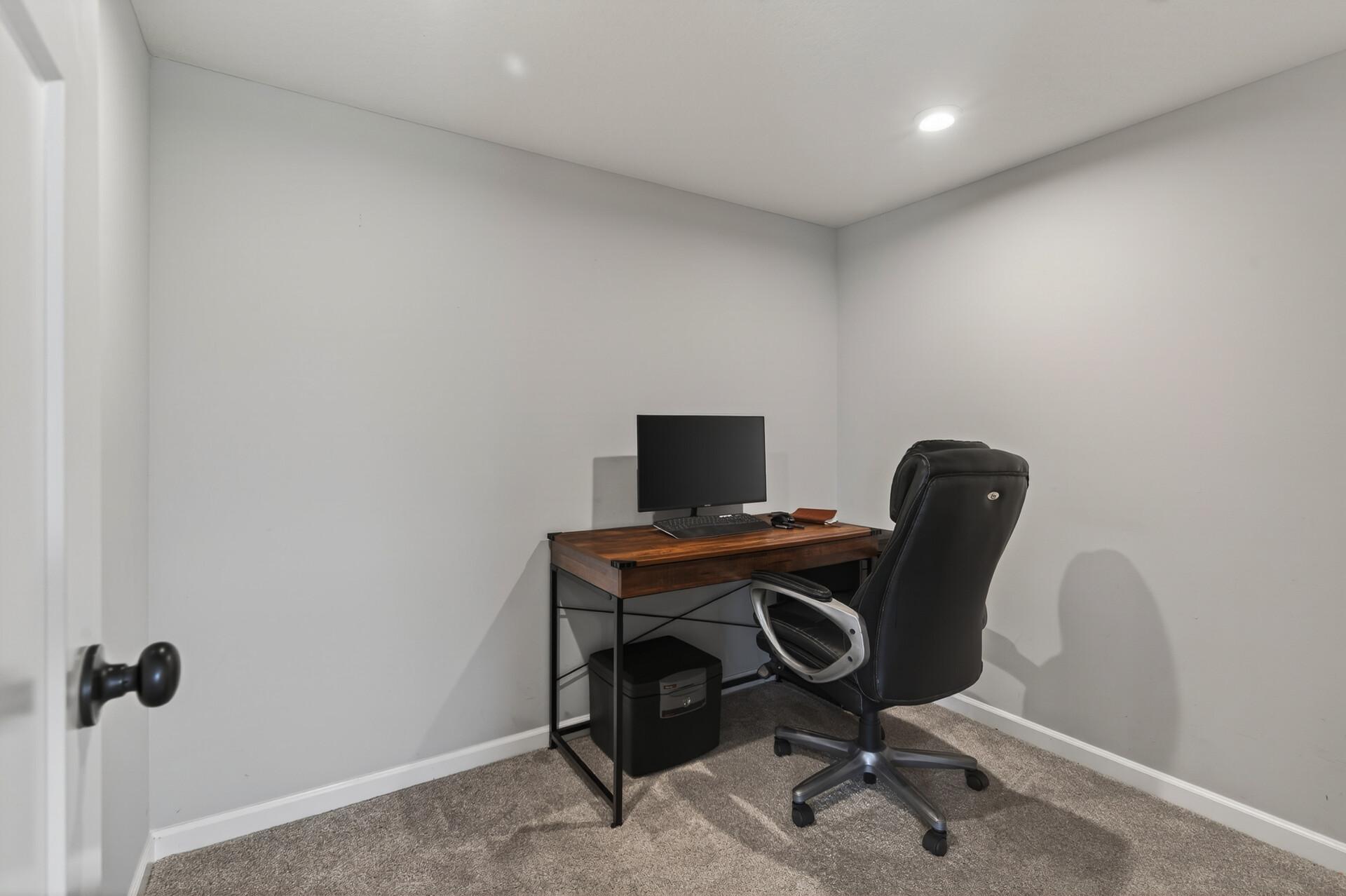 13524 Territorial Circle N Property Photo 40