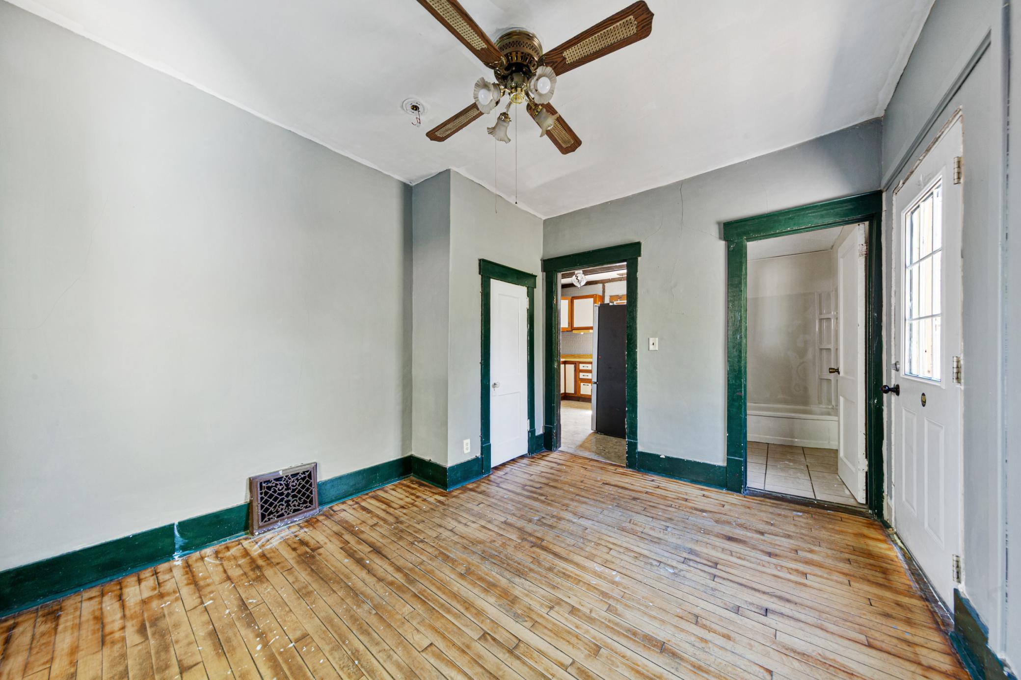 129 W Ruth Street Property Photo 11