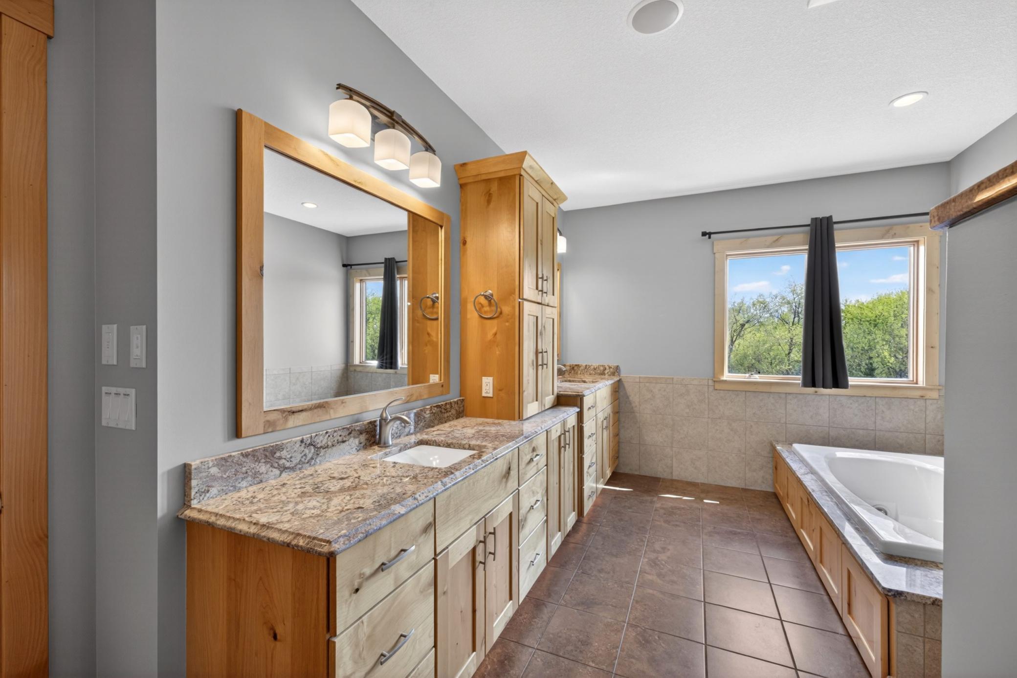 7254 County Road 117 Sw Property Photo 42