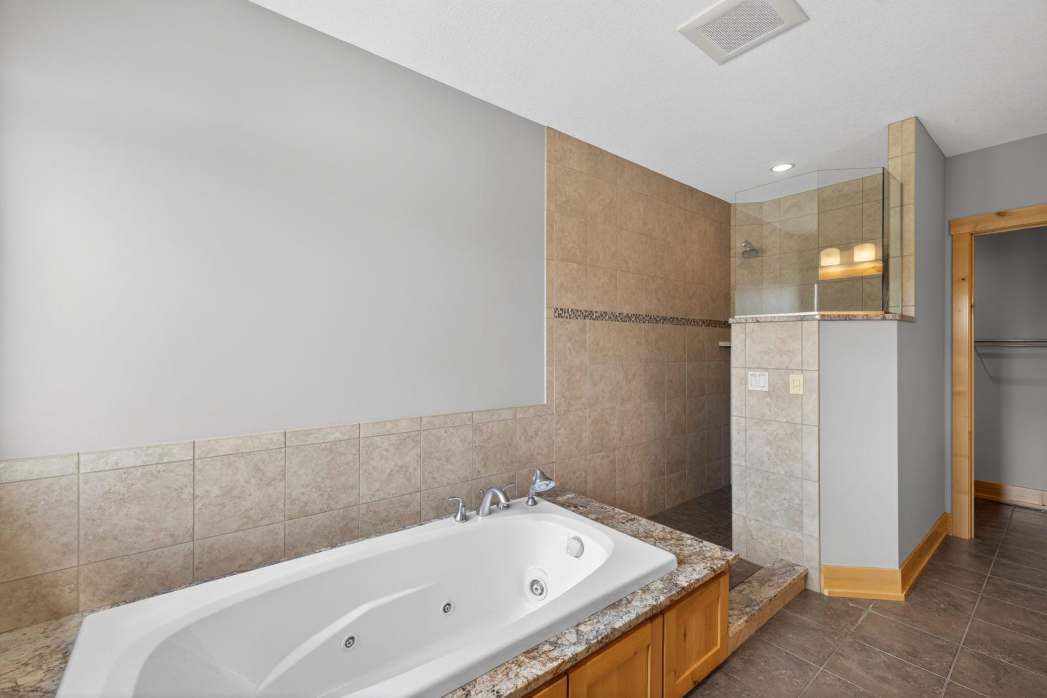 7254 County Road 117 Sw Property Photo 44