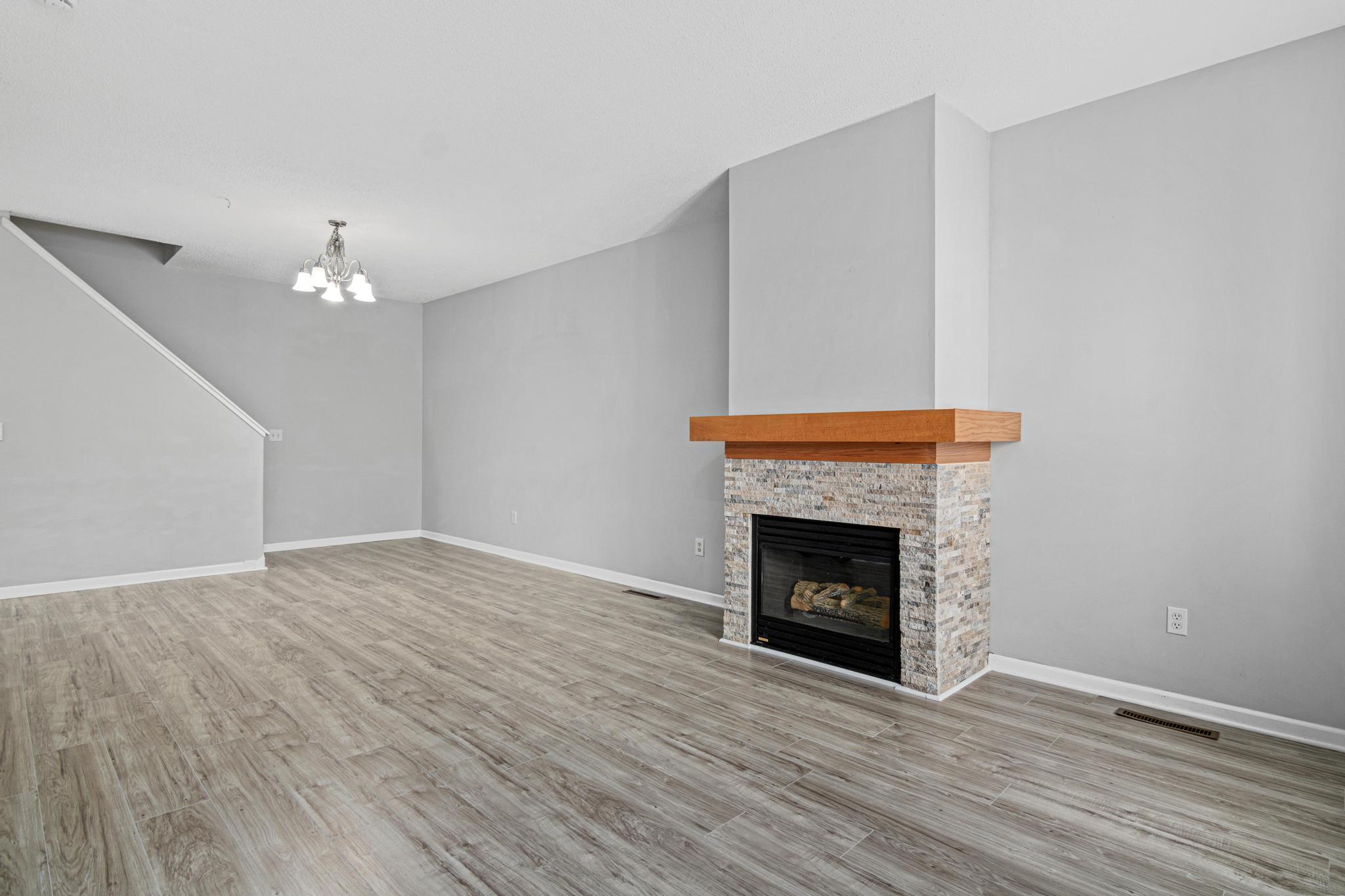 1234 Crystal Place E Property Photo 6