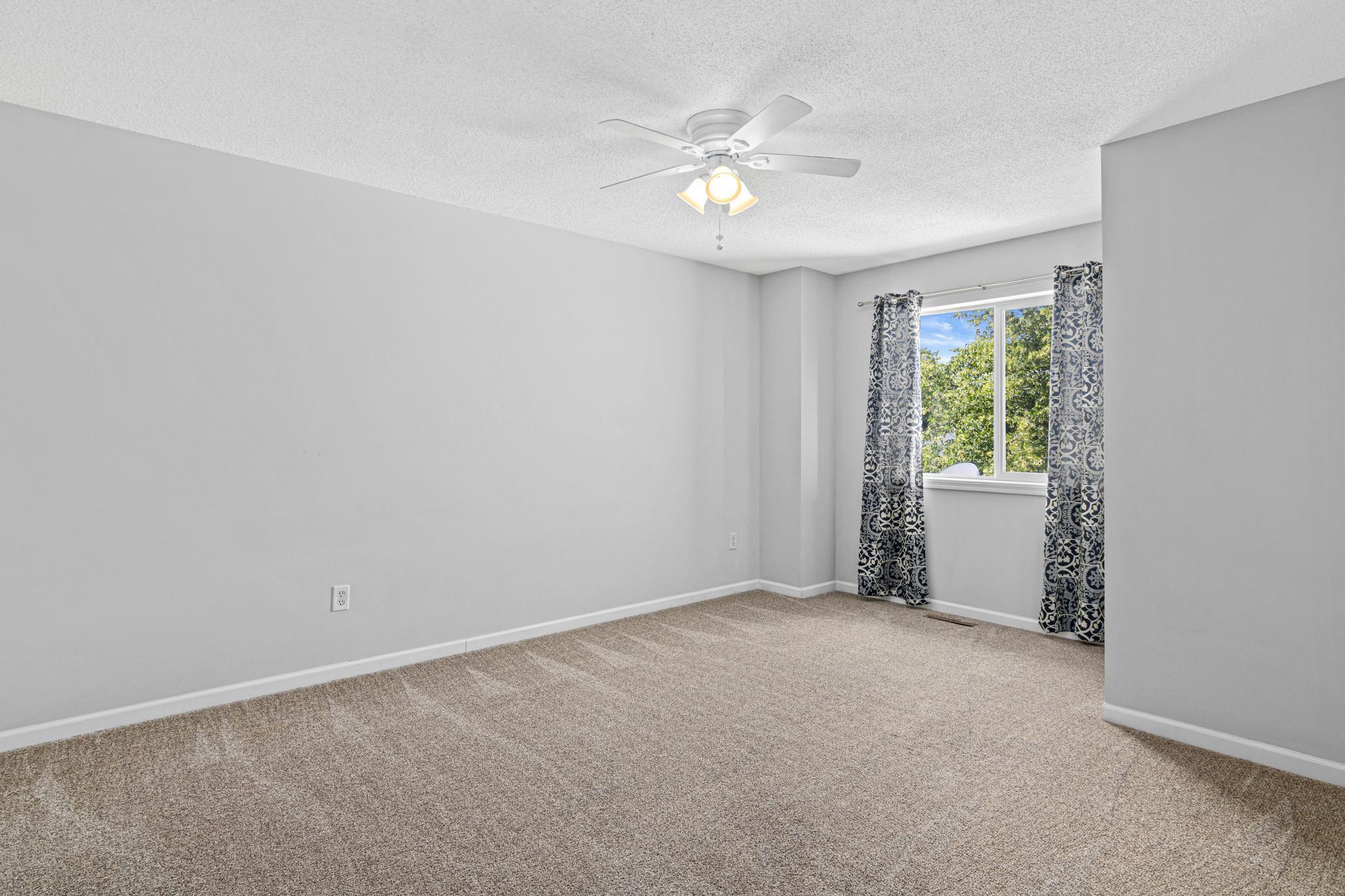 1234 Crystal Place E Property Photo 19