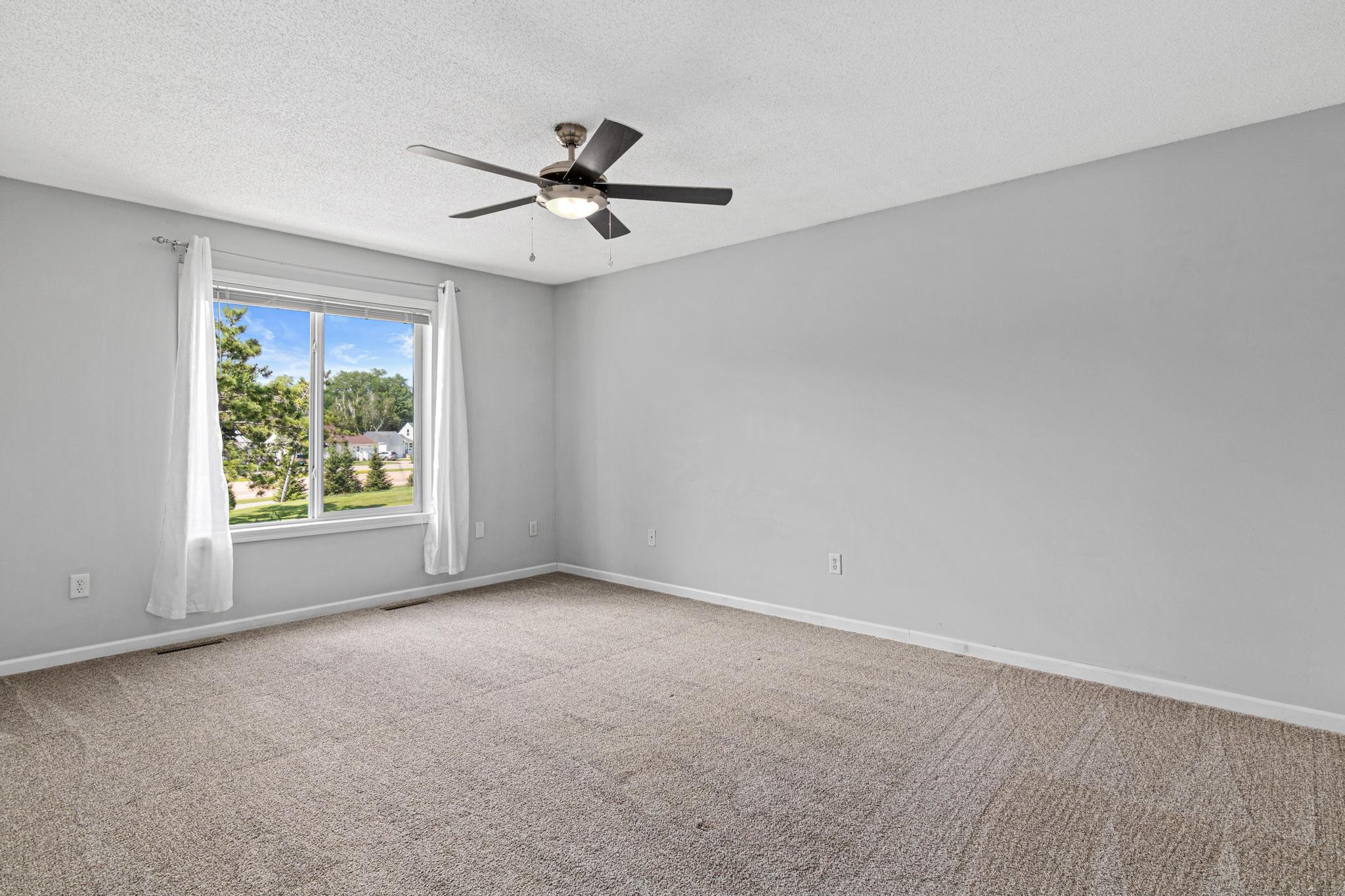 1234 Crystal Place E Property Photo 22