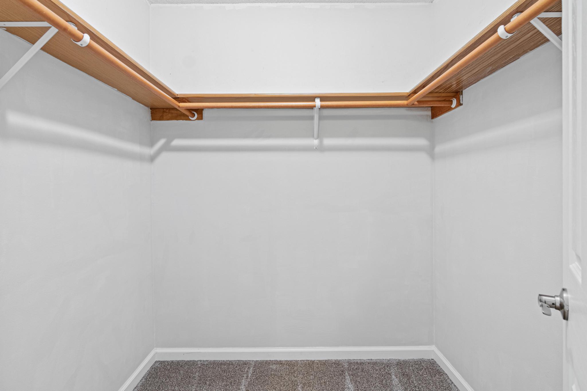 1234 Crystal Place E Property Photo 25