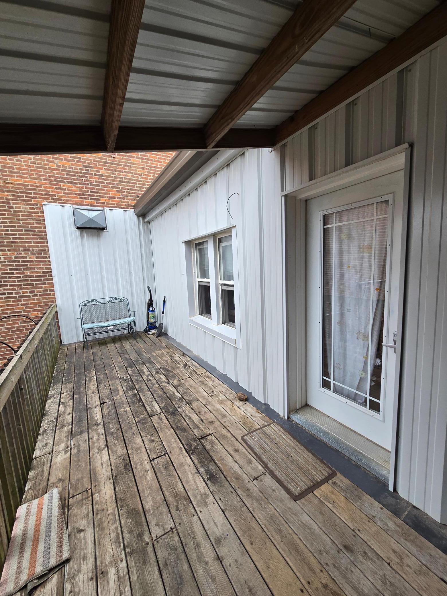115 N Broadway Street Property Photo 19
