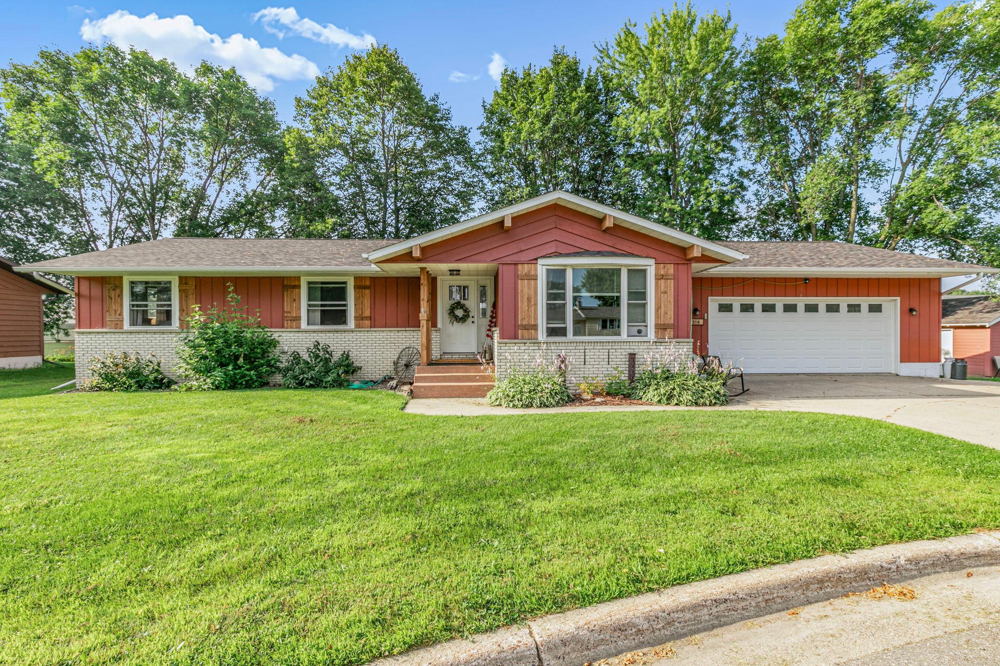 316 8th Street Se Property Photo 31