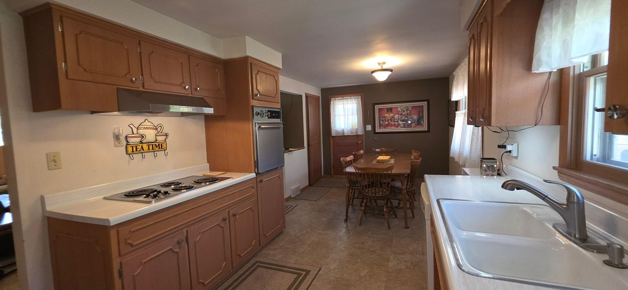 1702 Frank Hall Drive Property Photo 18