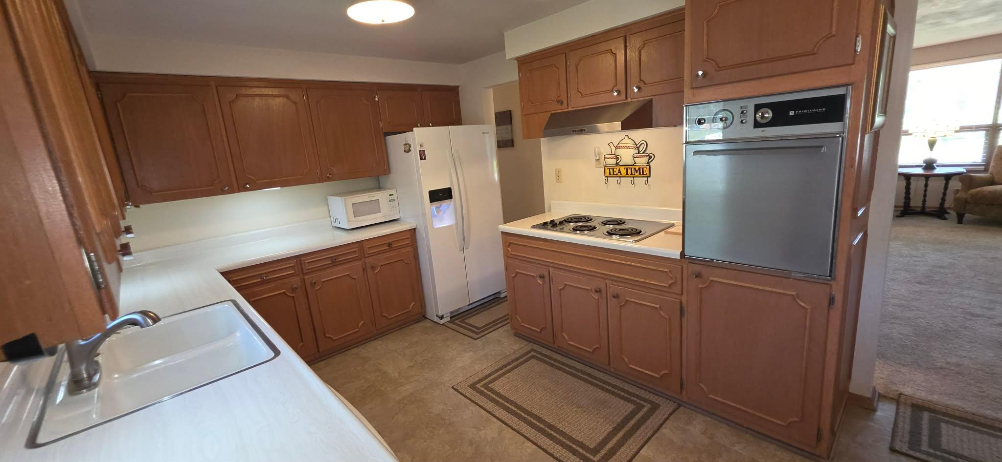 1702 Frank Hall Drive Property Photo 21
