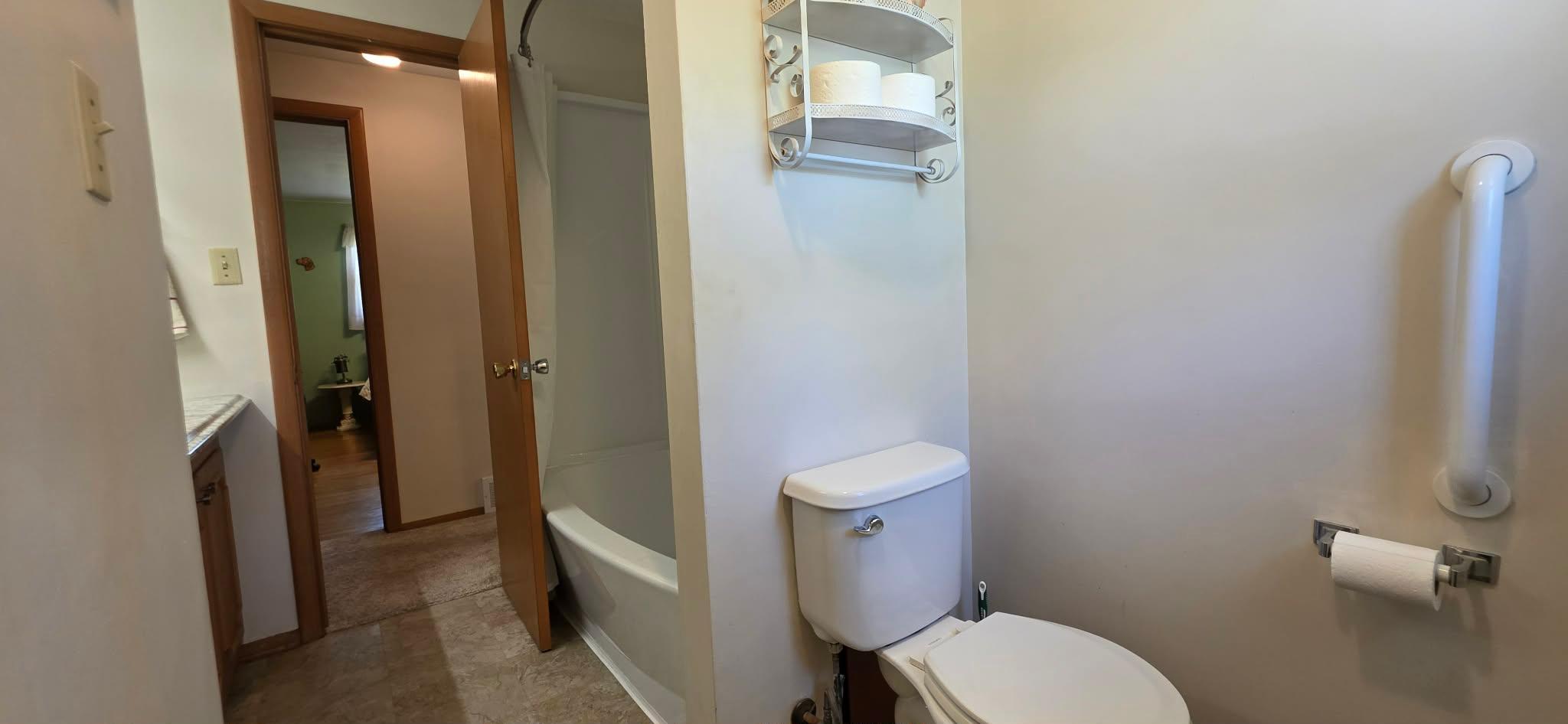 1702 Frank Hall Drive Property Photo 32